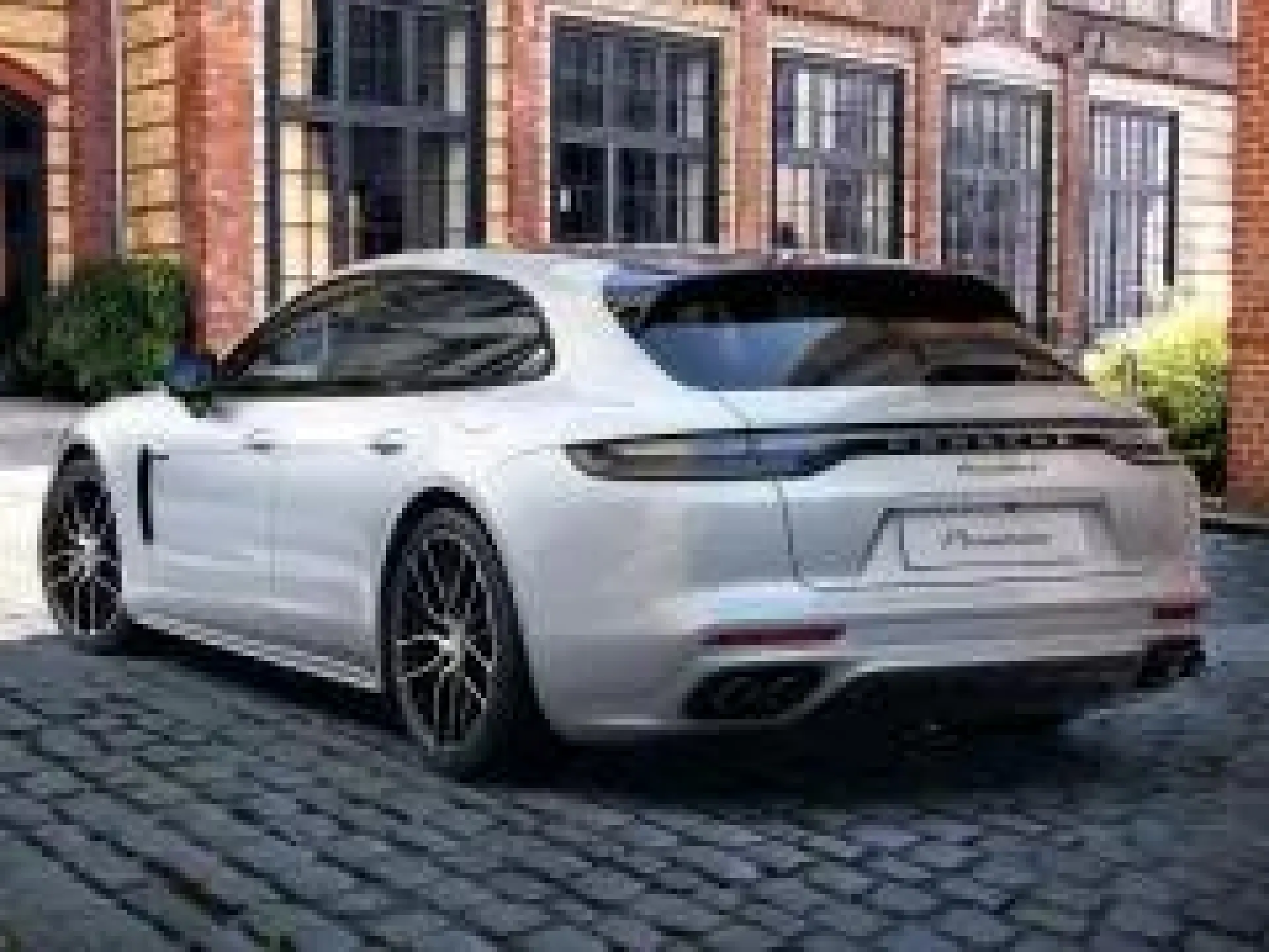 Panamera 4 E-Hybrid Platinum Edition