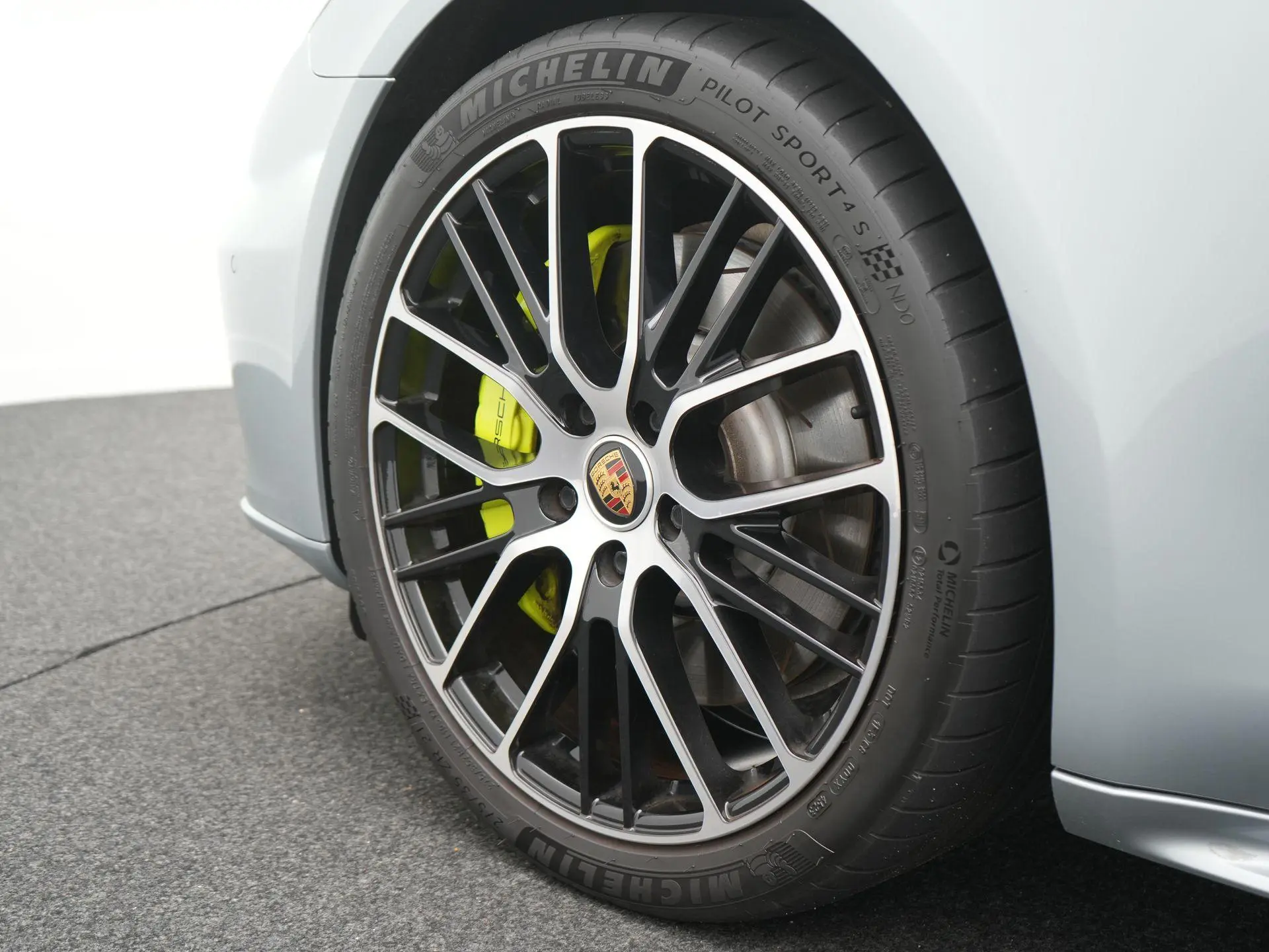 Panamera 4 E-Hybrid Sport Turismo
