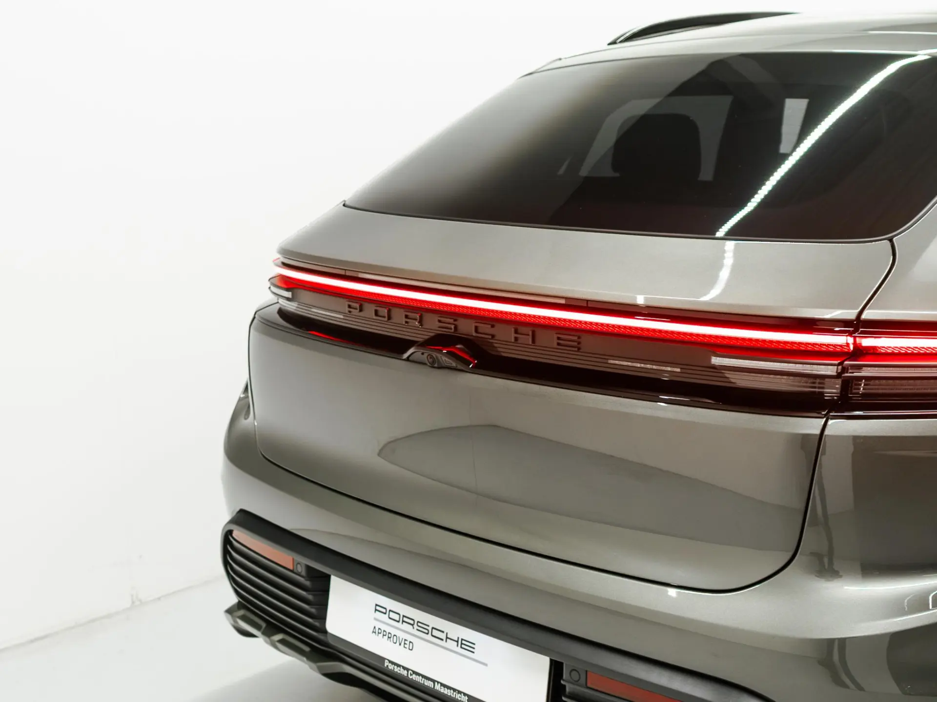 Macan Turbo