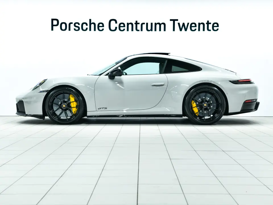 911 Carrera 4 GTS