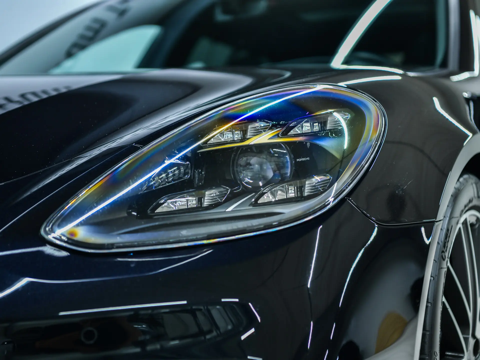 Panamera 4 E-Hybrid Sport Turismo Platinum Edition