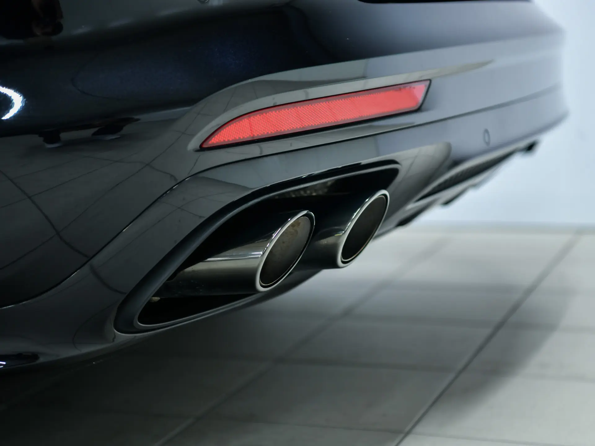 Panamera 4 E-Hybrid Sport Turismo Platinum Edition