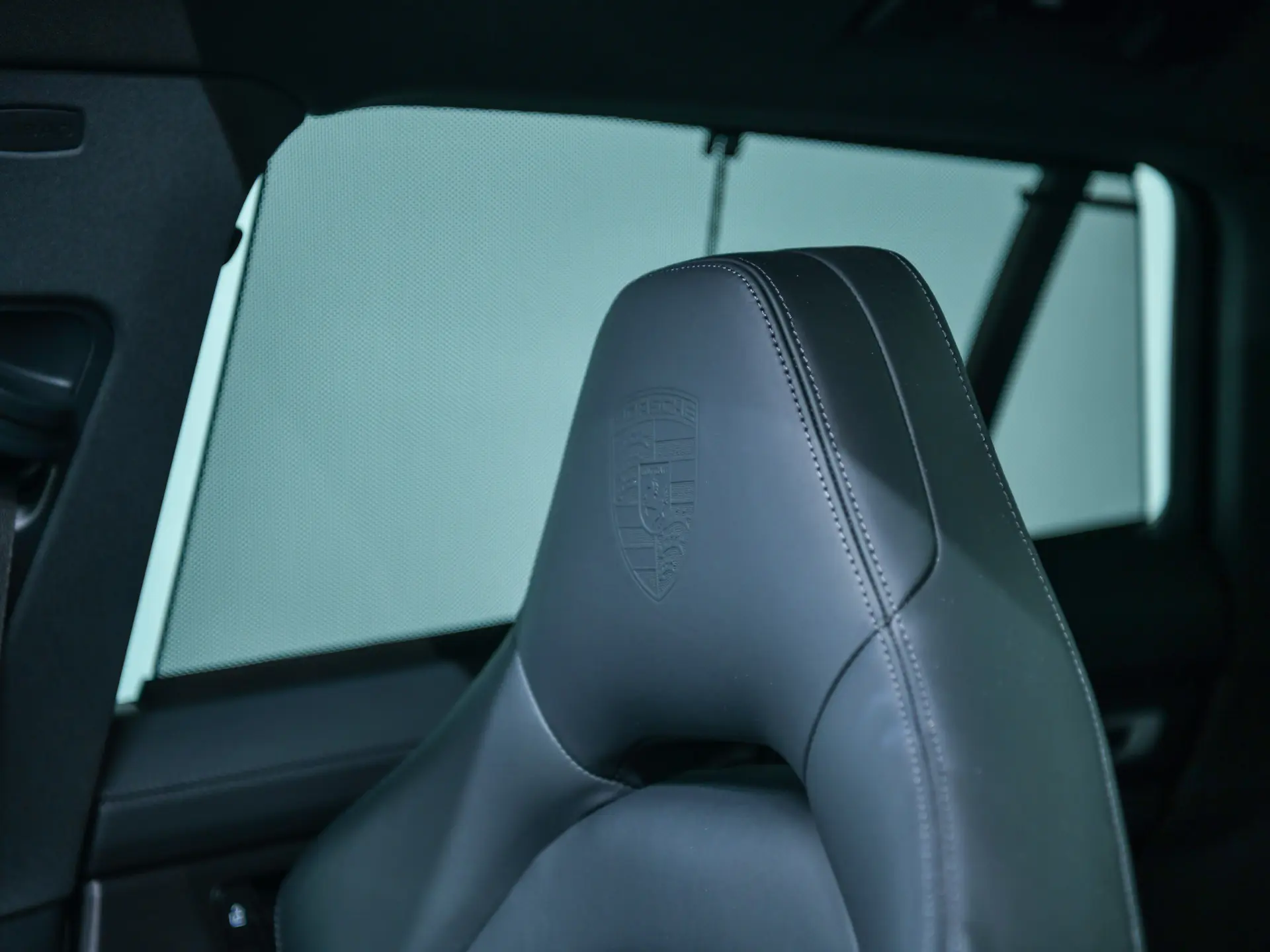 Panamera 4 E-Hybrid Sport Turismo Platinum Edition