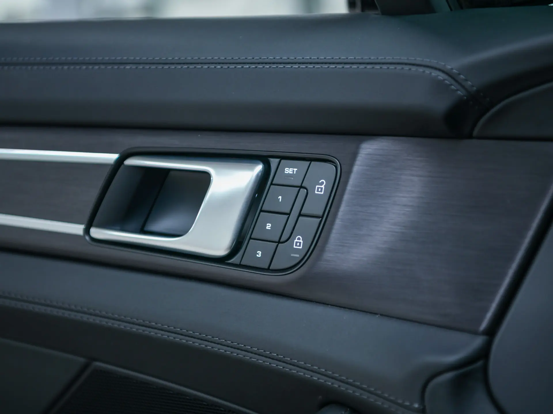 Panamera 4 E-Hybrid Sport Turismo Platinum Edition