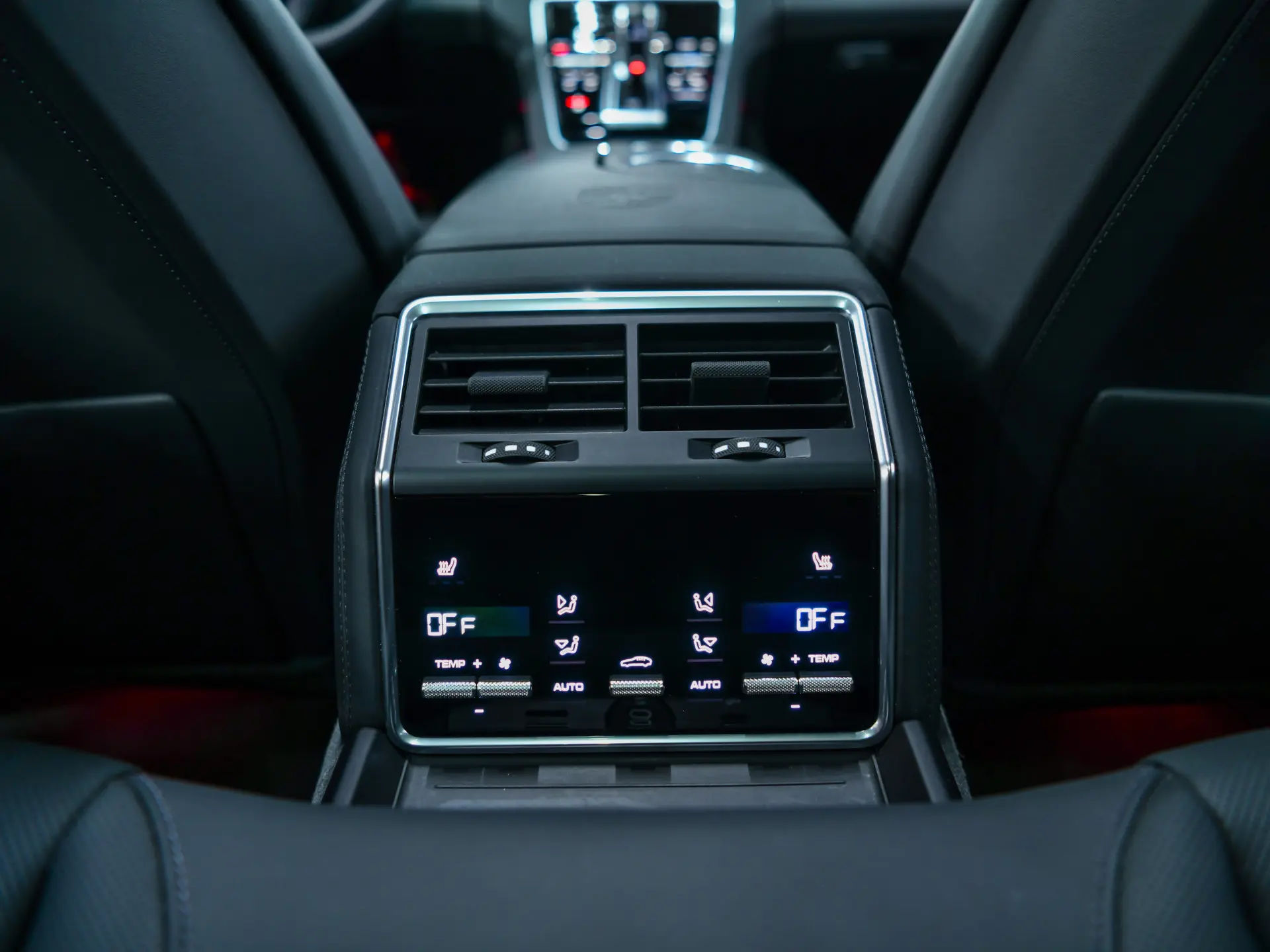 Panamera 4 E-Hybrid Sport Turismo Platinum Edition