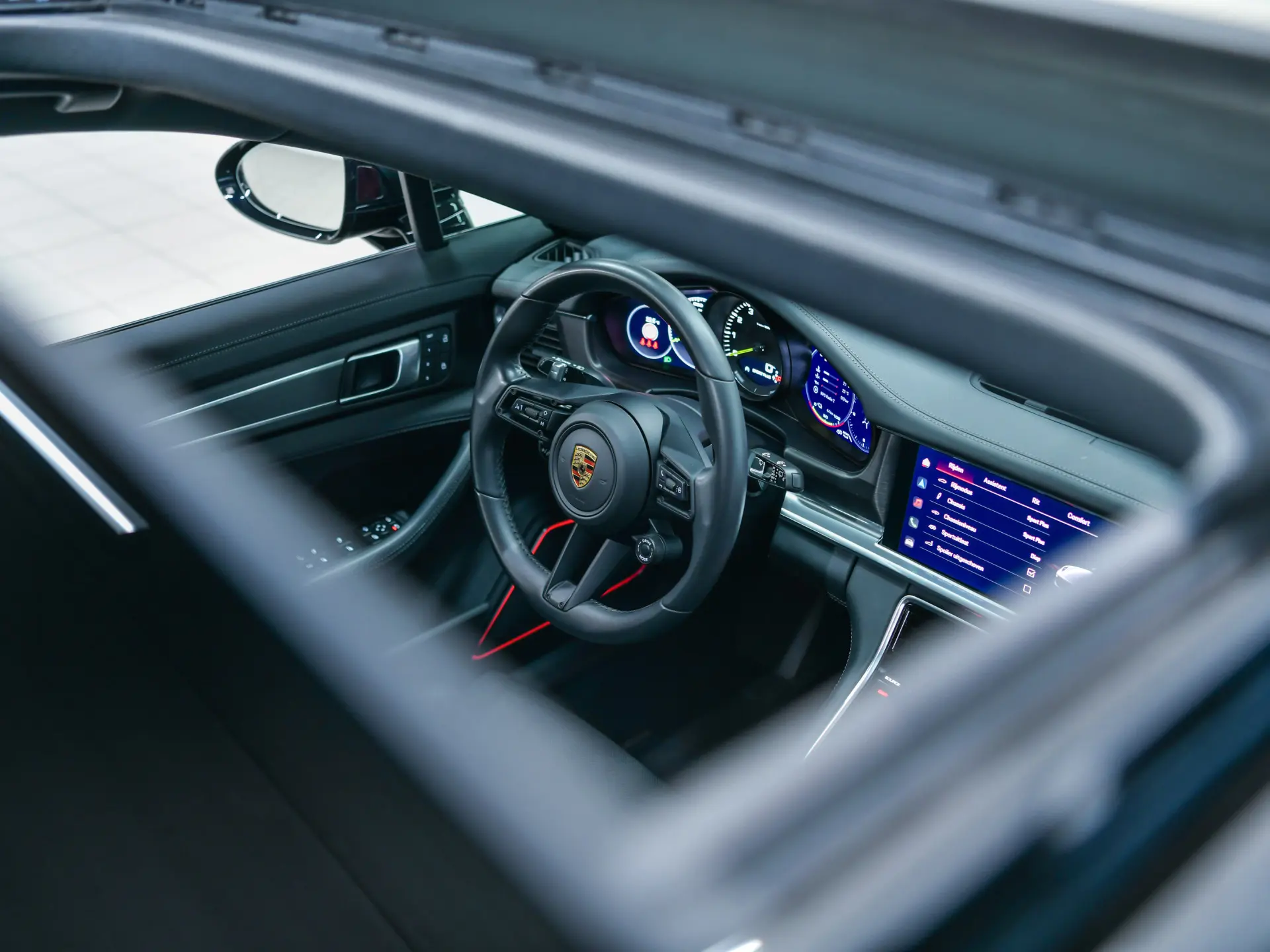 Panamera 4 E-Hybrid Sport Turismo Platinum Edition