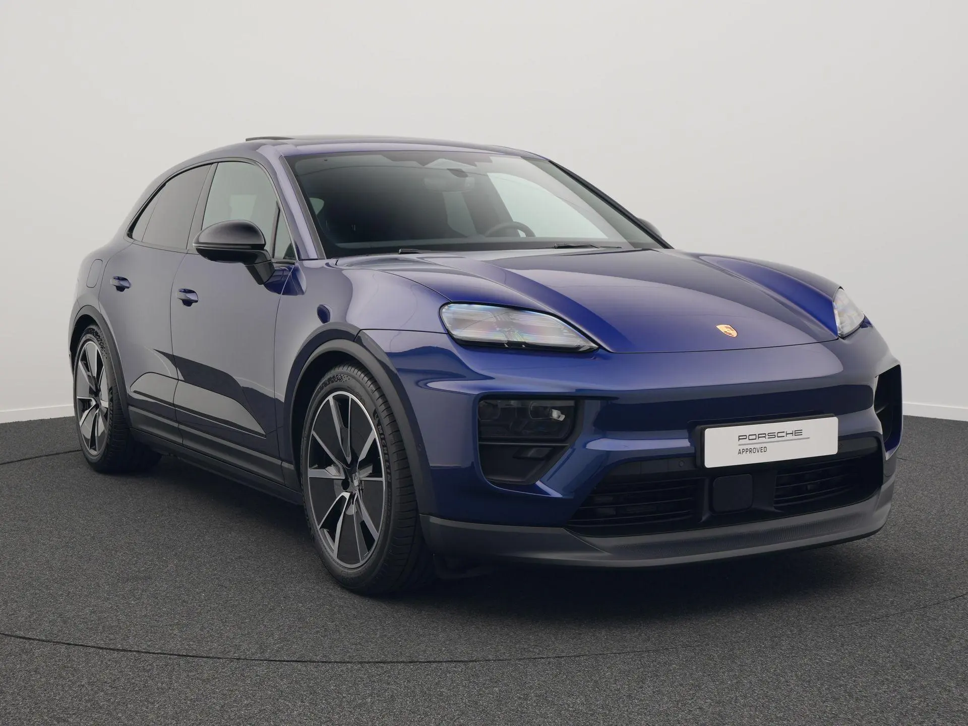 Macan 4