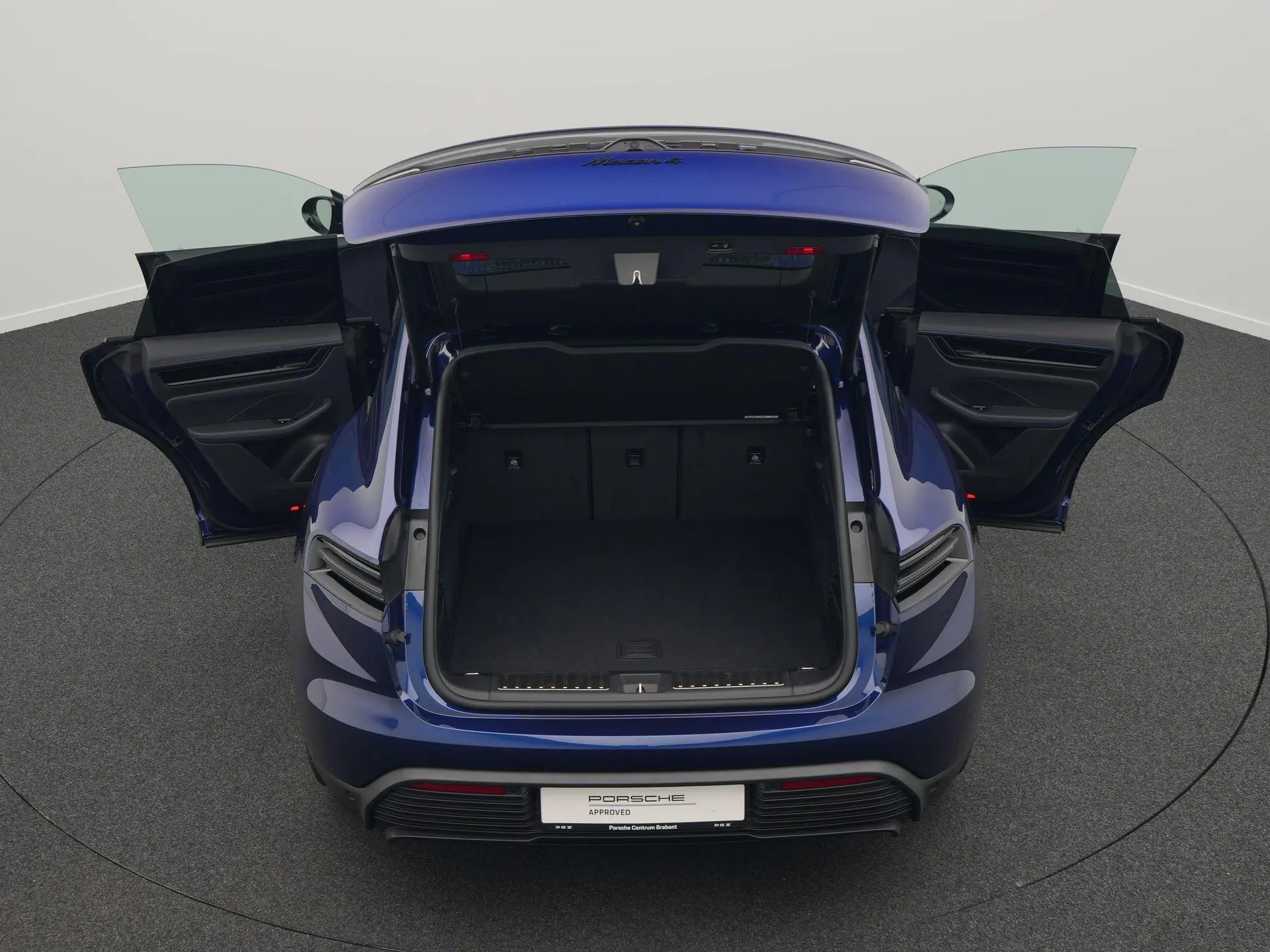 Macan 4