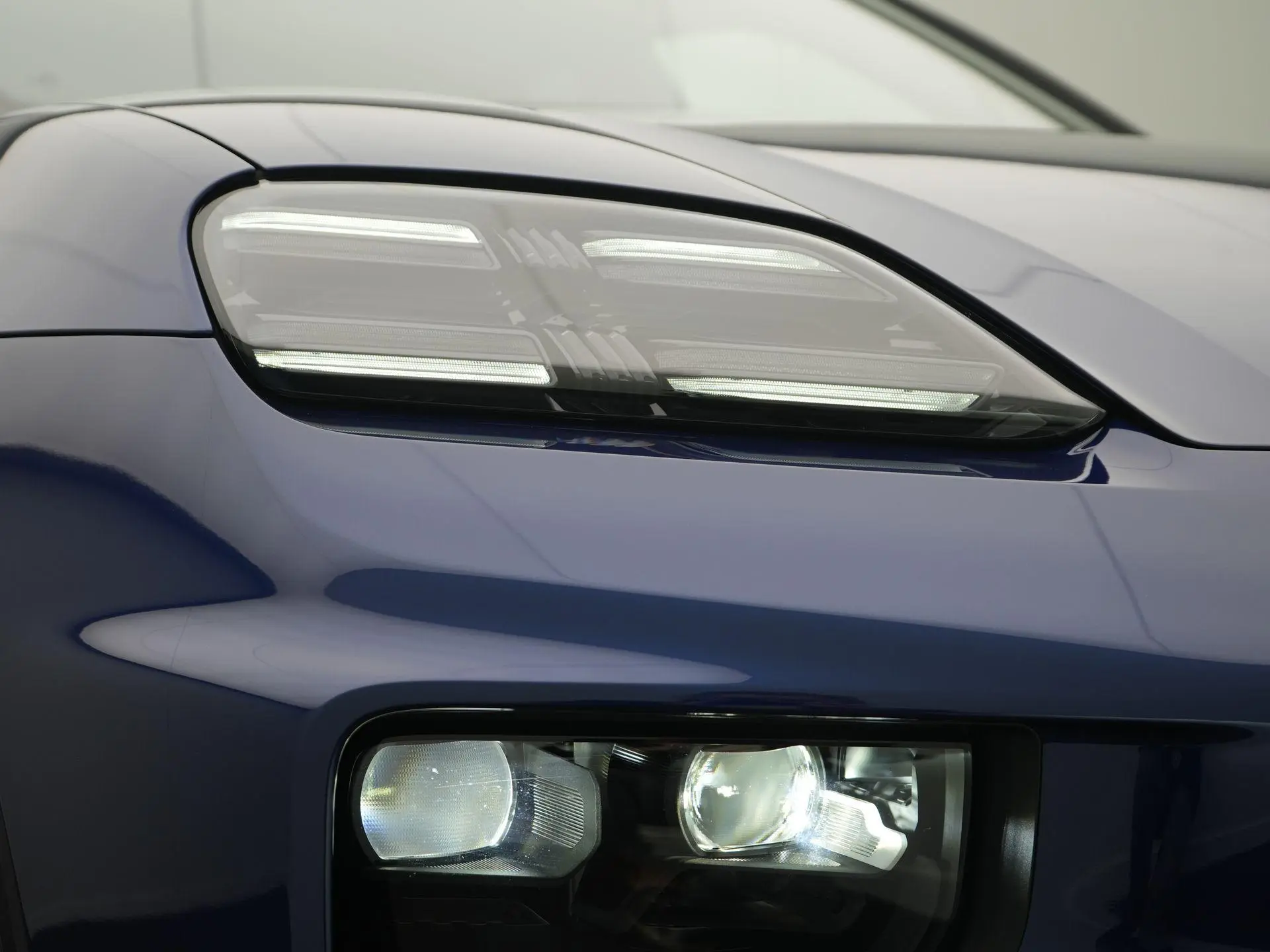 Macan 4