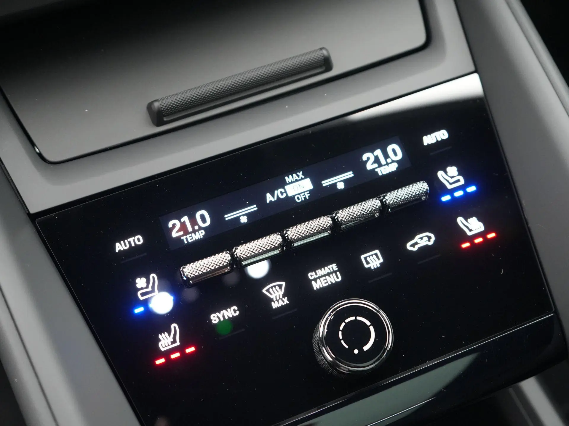 Macan 4