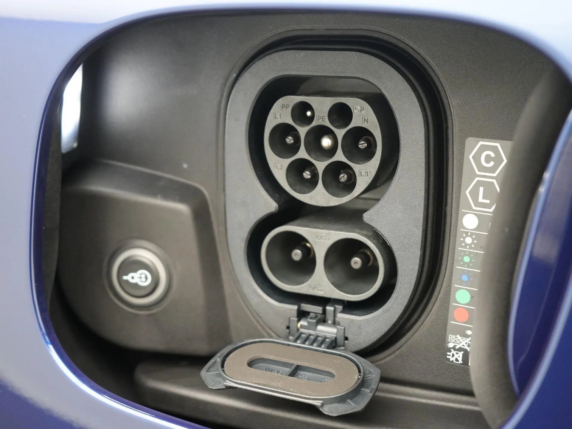 Macan 4