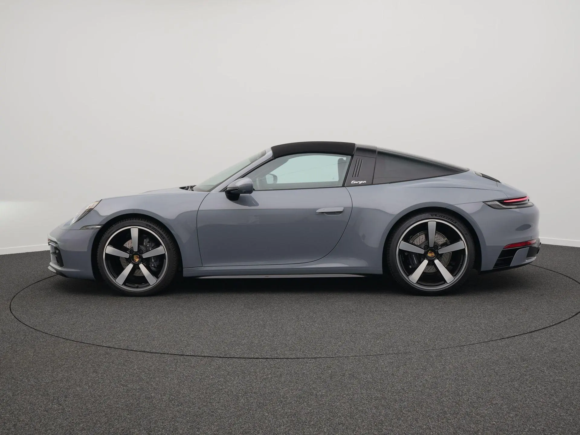 911 Targa 4