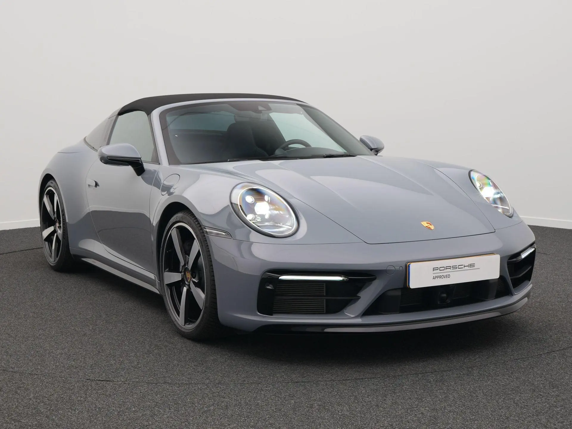 911 Targa 4