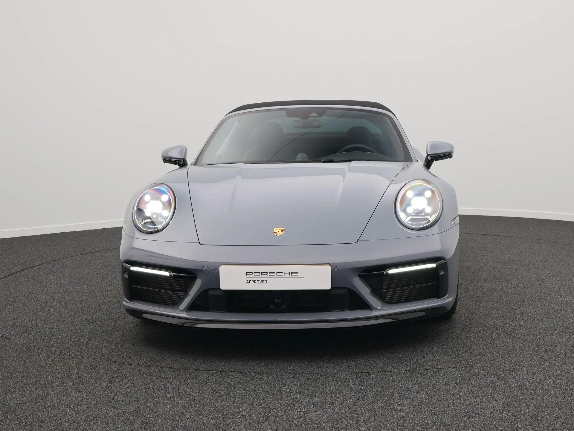 911 Targa 4
