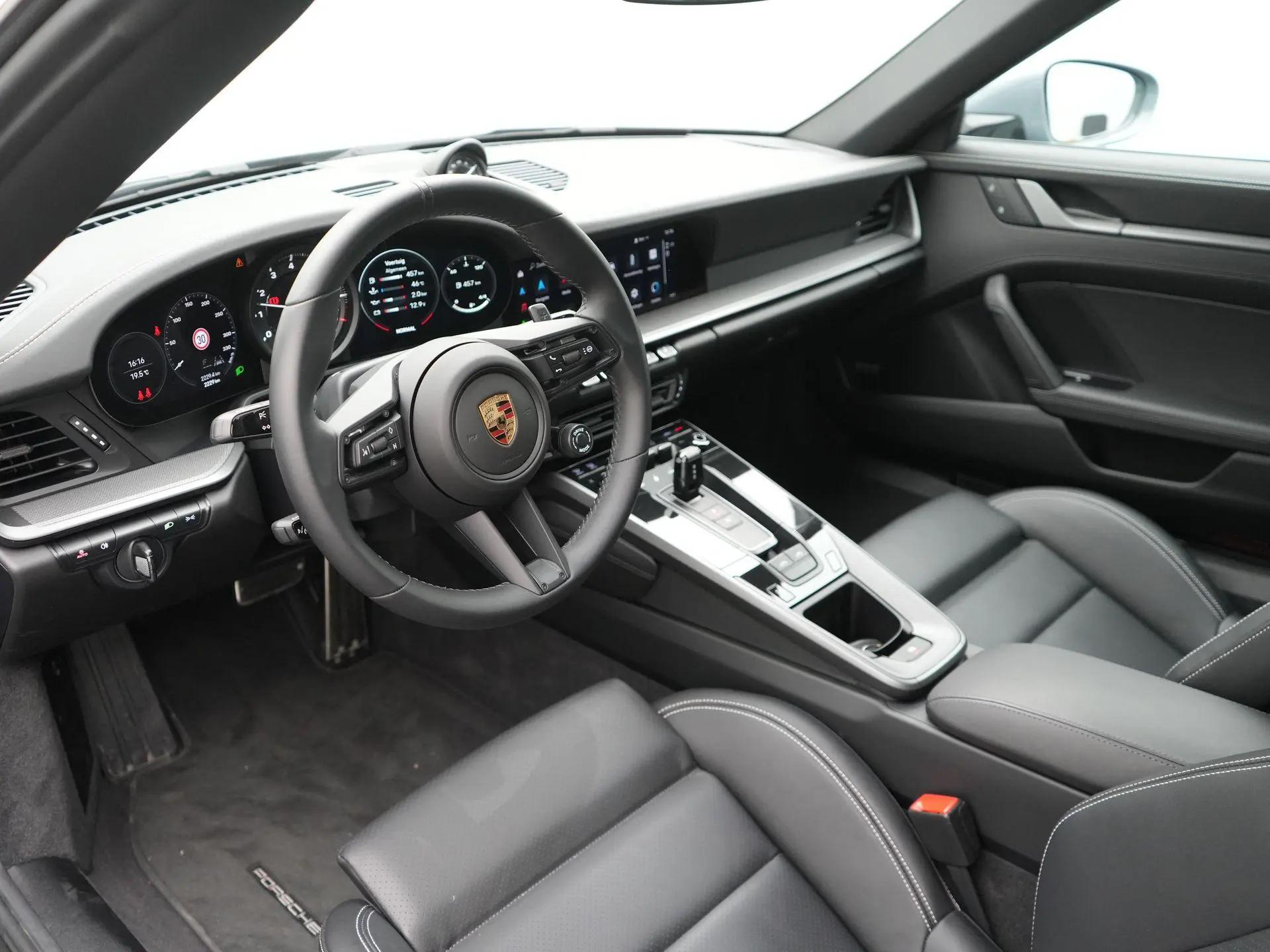 911 Targa 4
