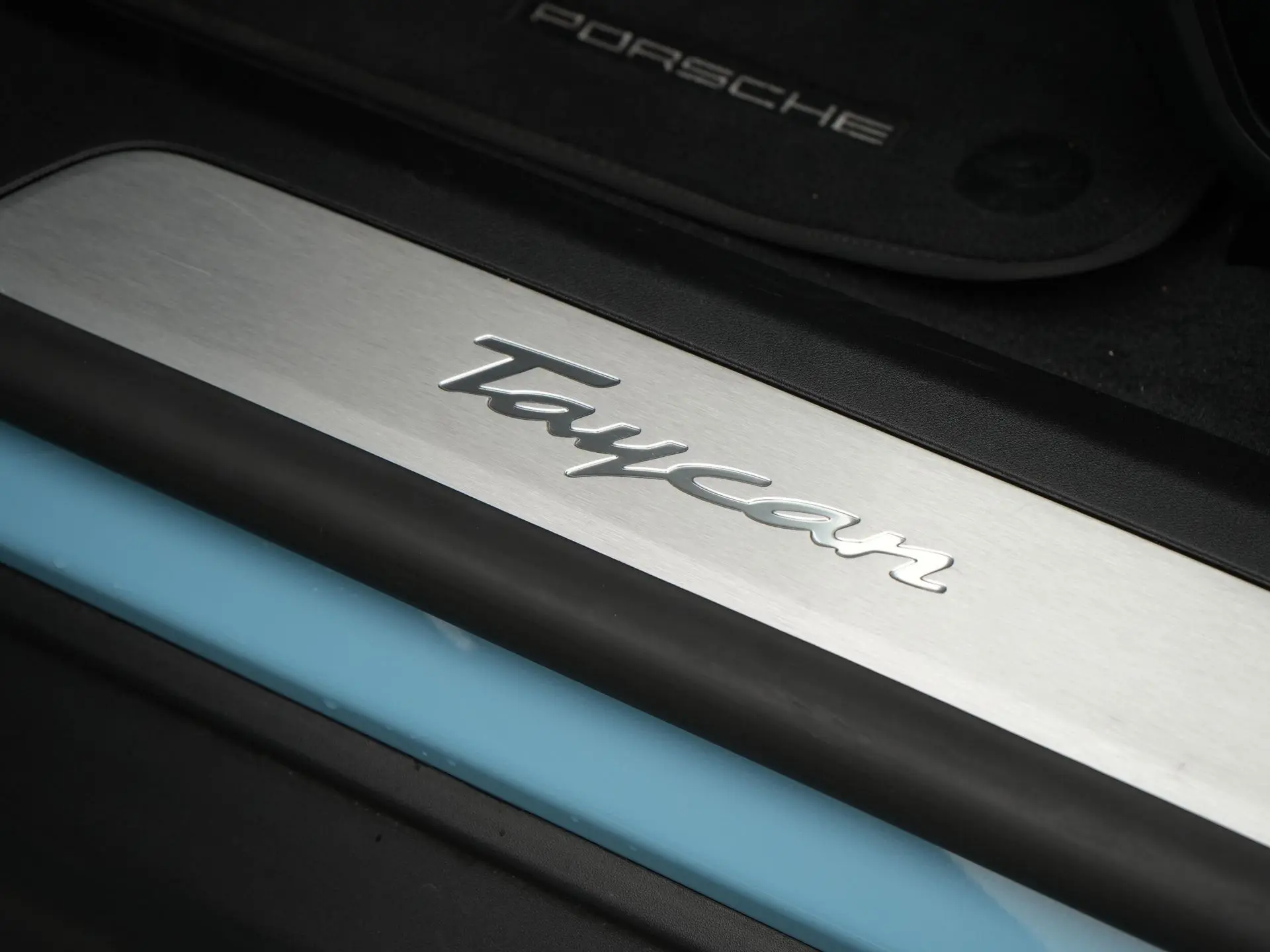 Taycan Sport Tursimo