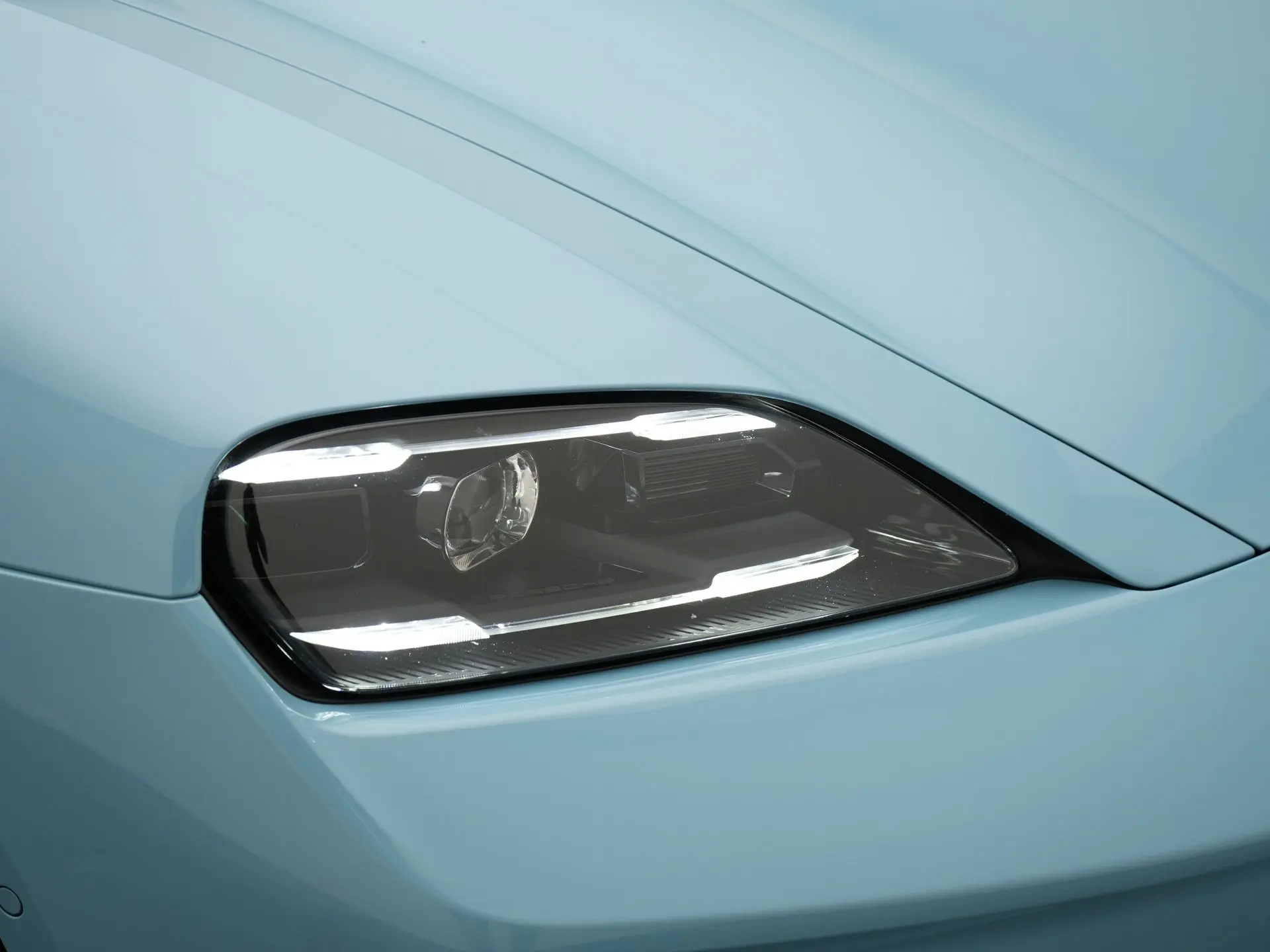 Taycan Sport Tursimo