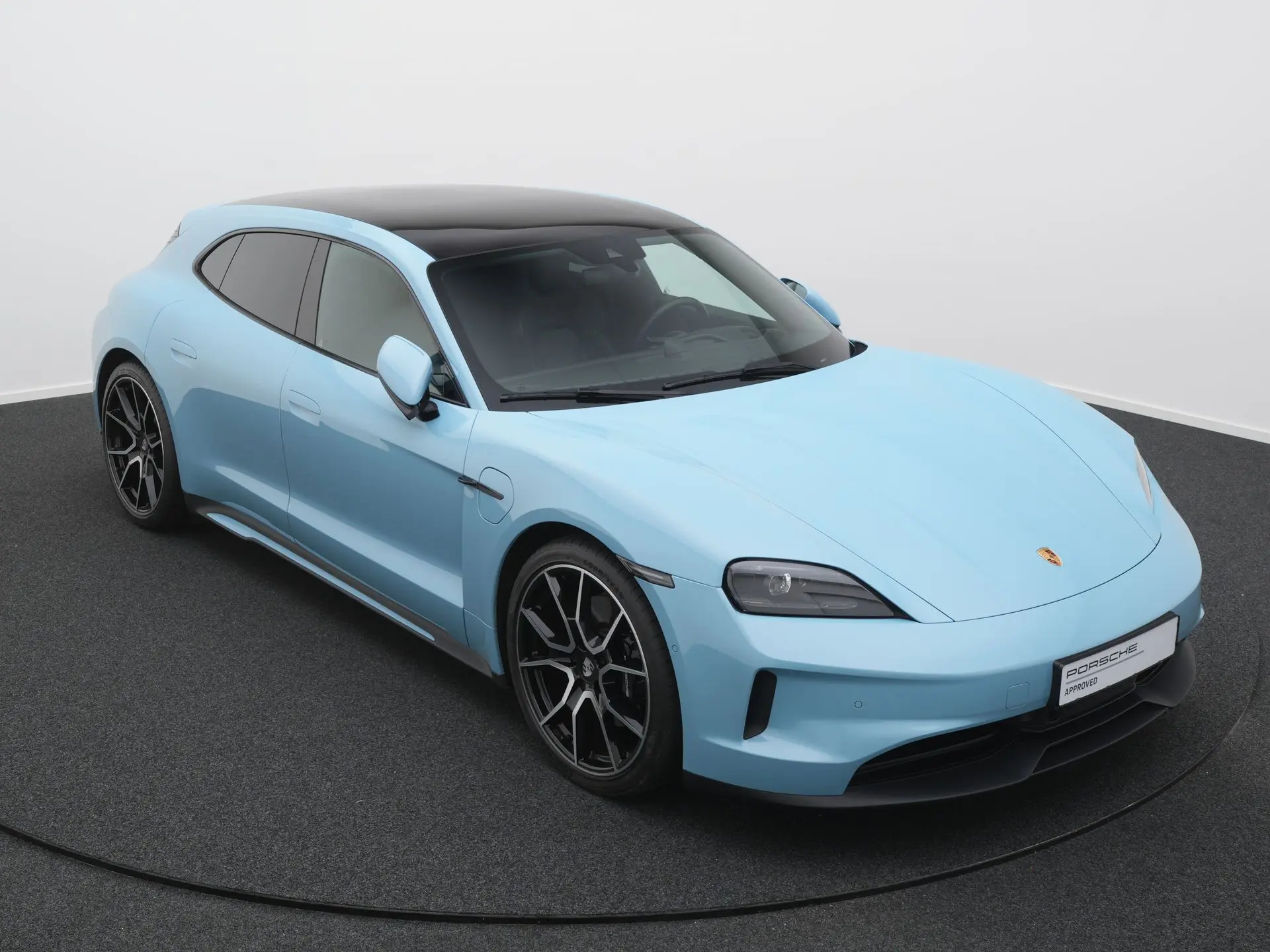 Taycan Sport Tursimo