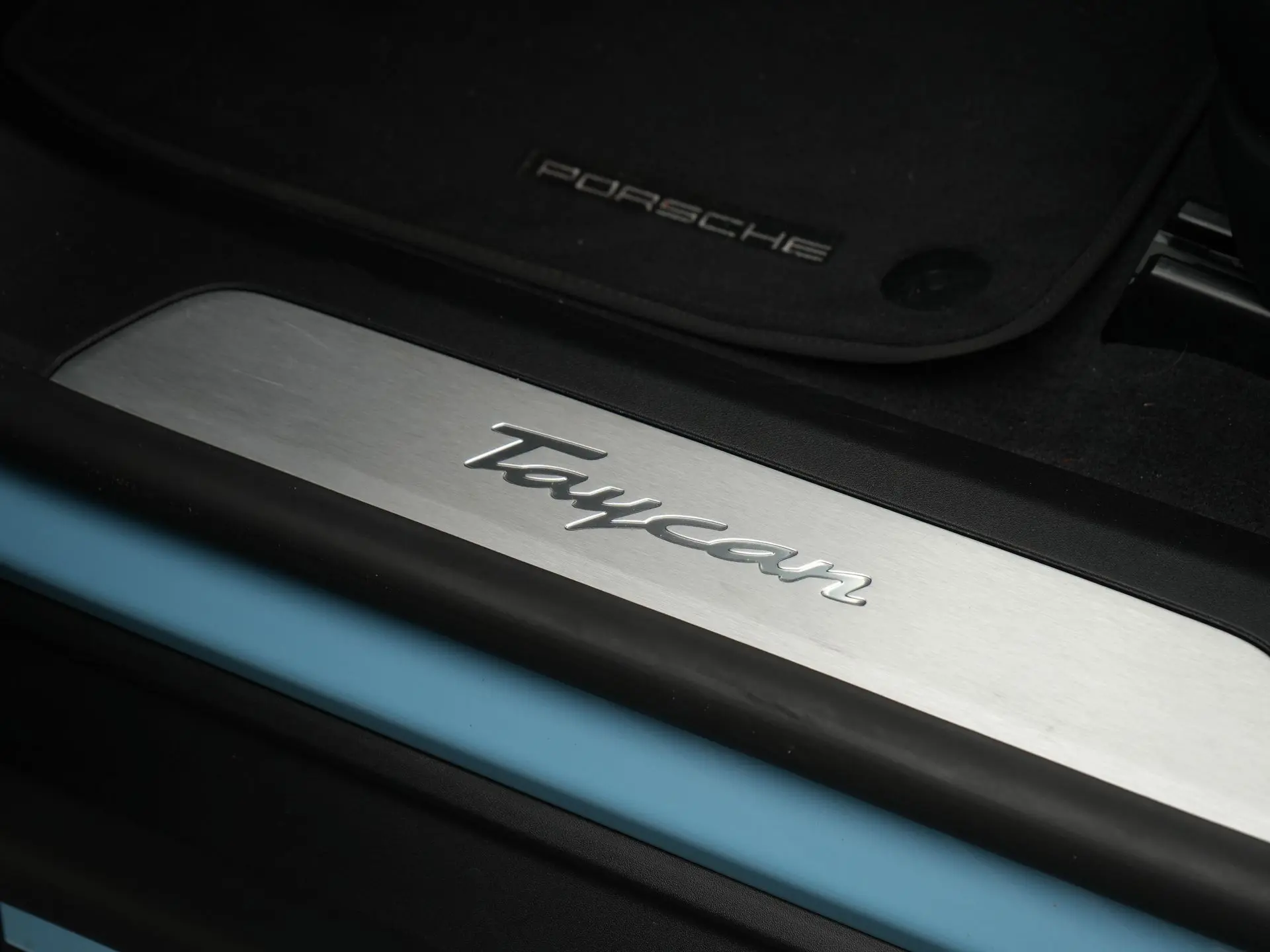 Taycan Sport Tursimo