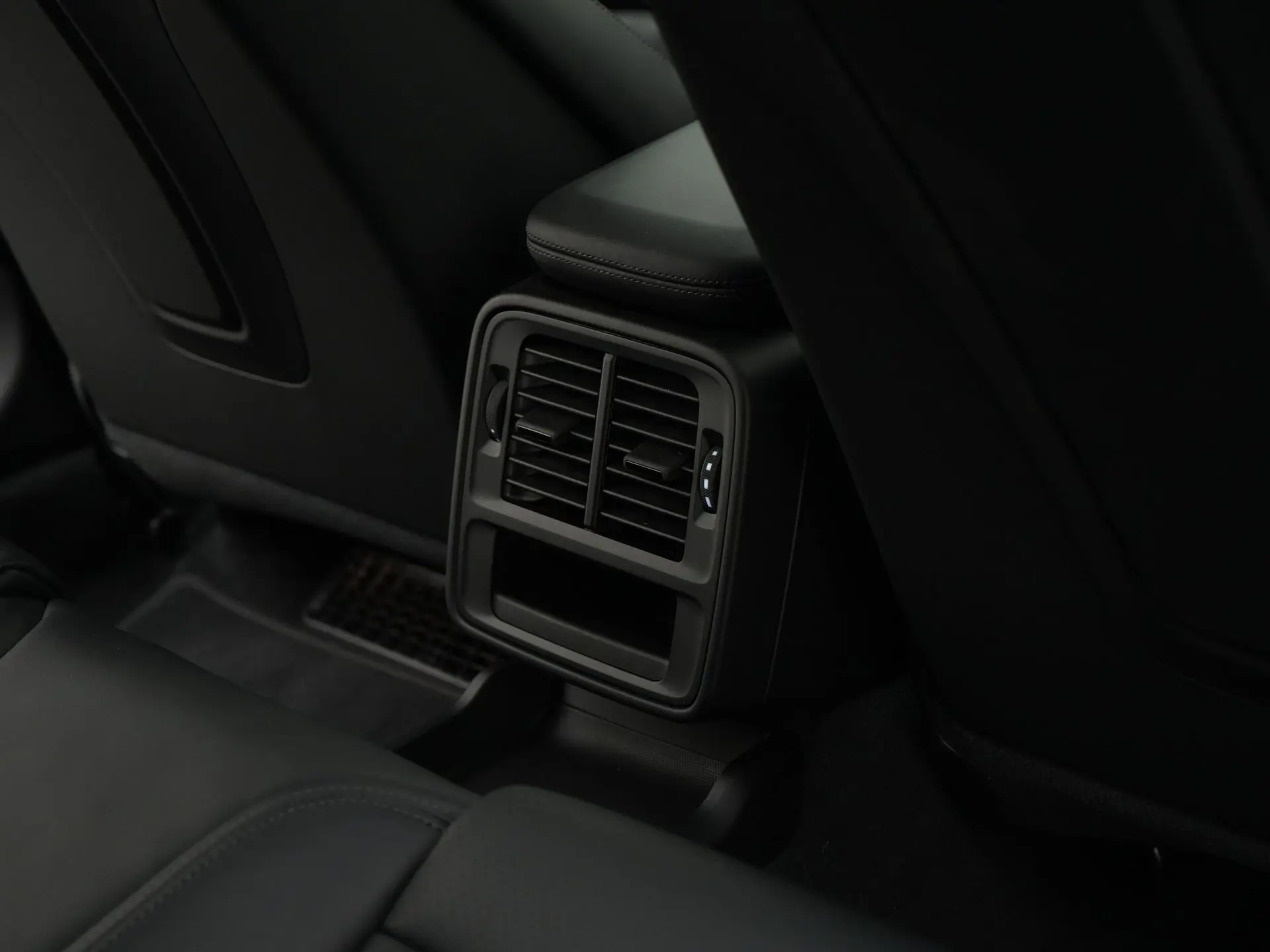 Taycan Sport Tursimo