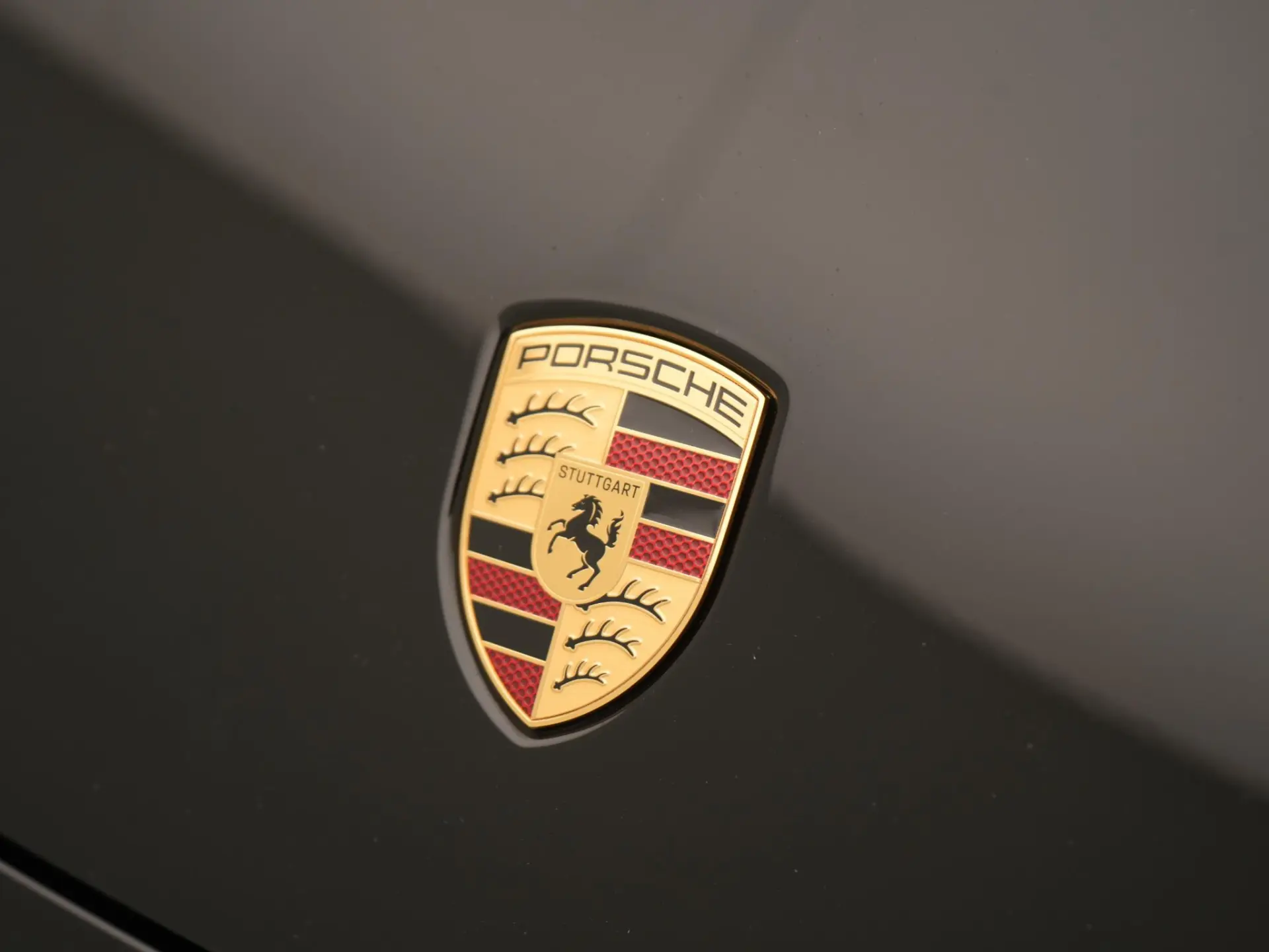 Macan 4