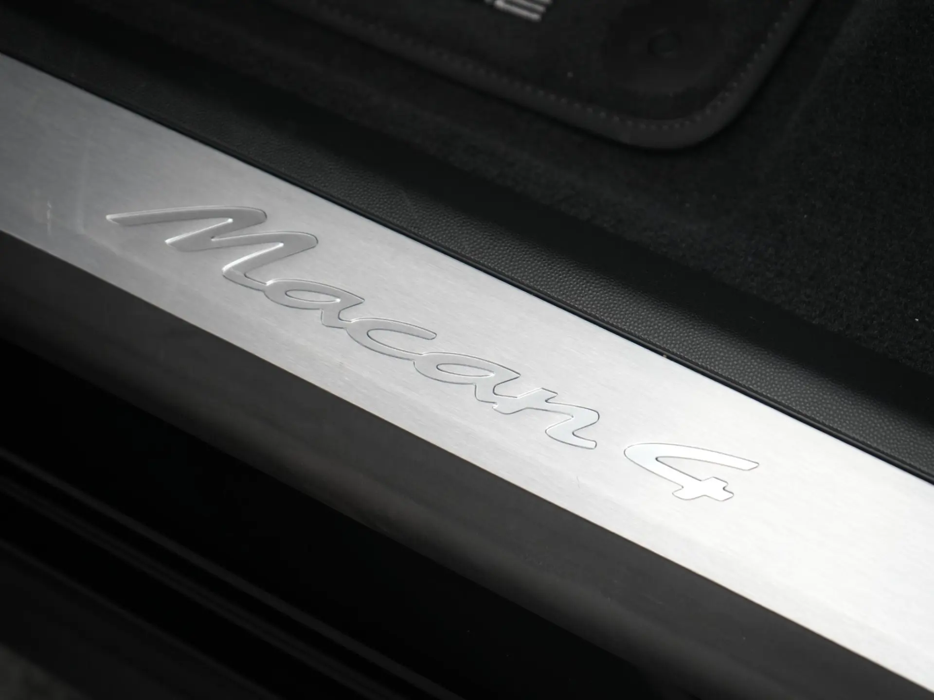 Macan 4