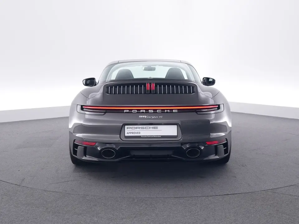911 Targa 4