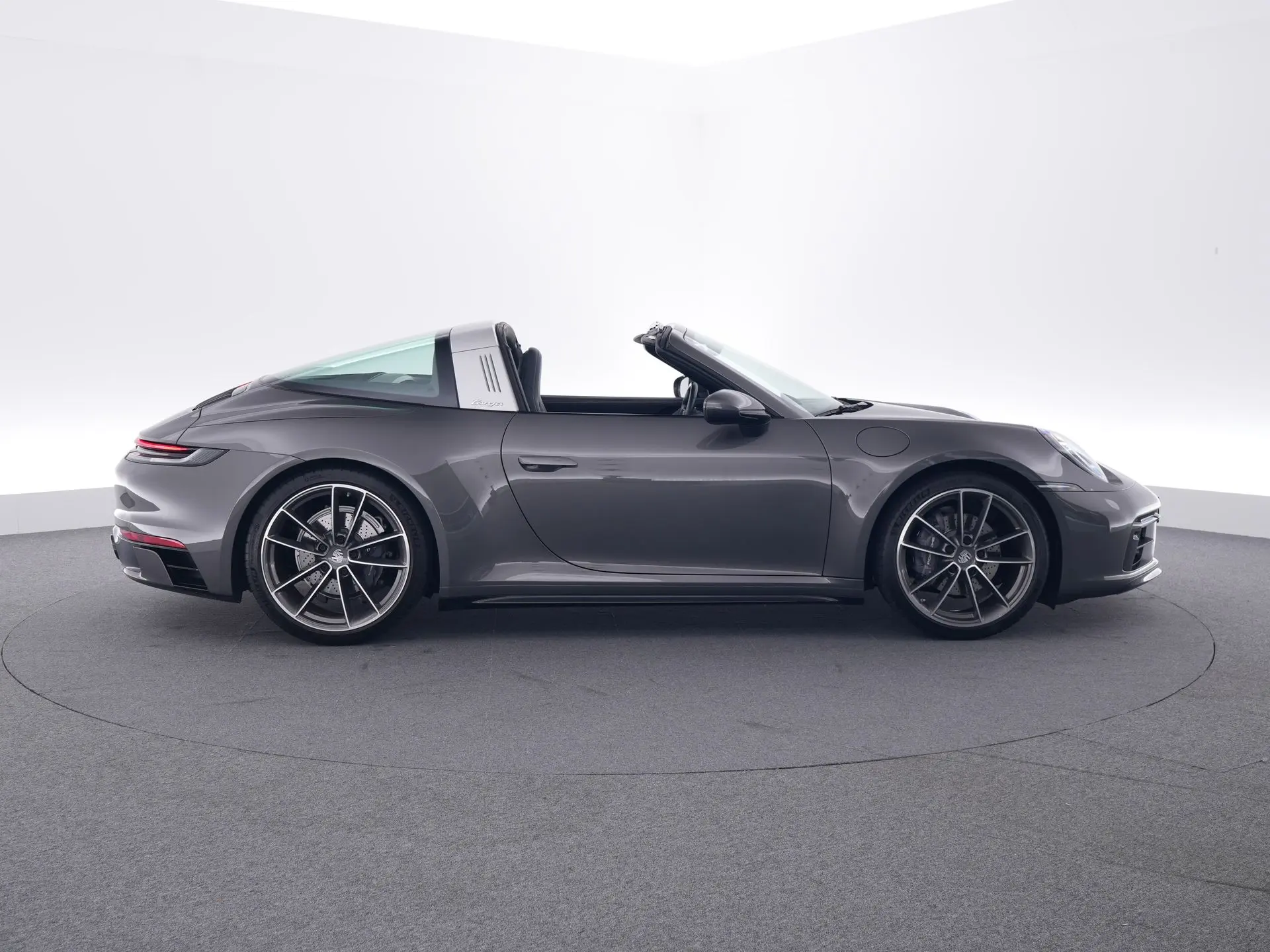 911 Targa 4