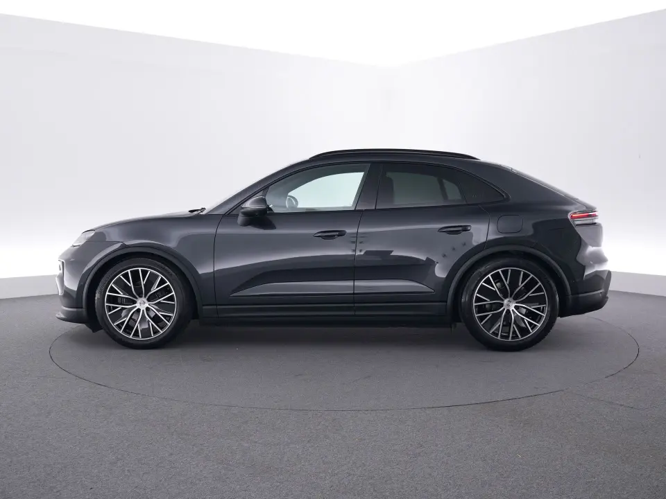 Macan 4