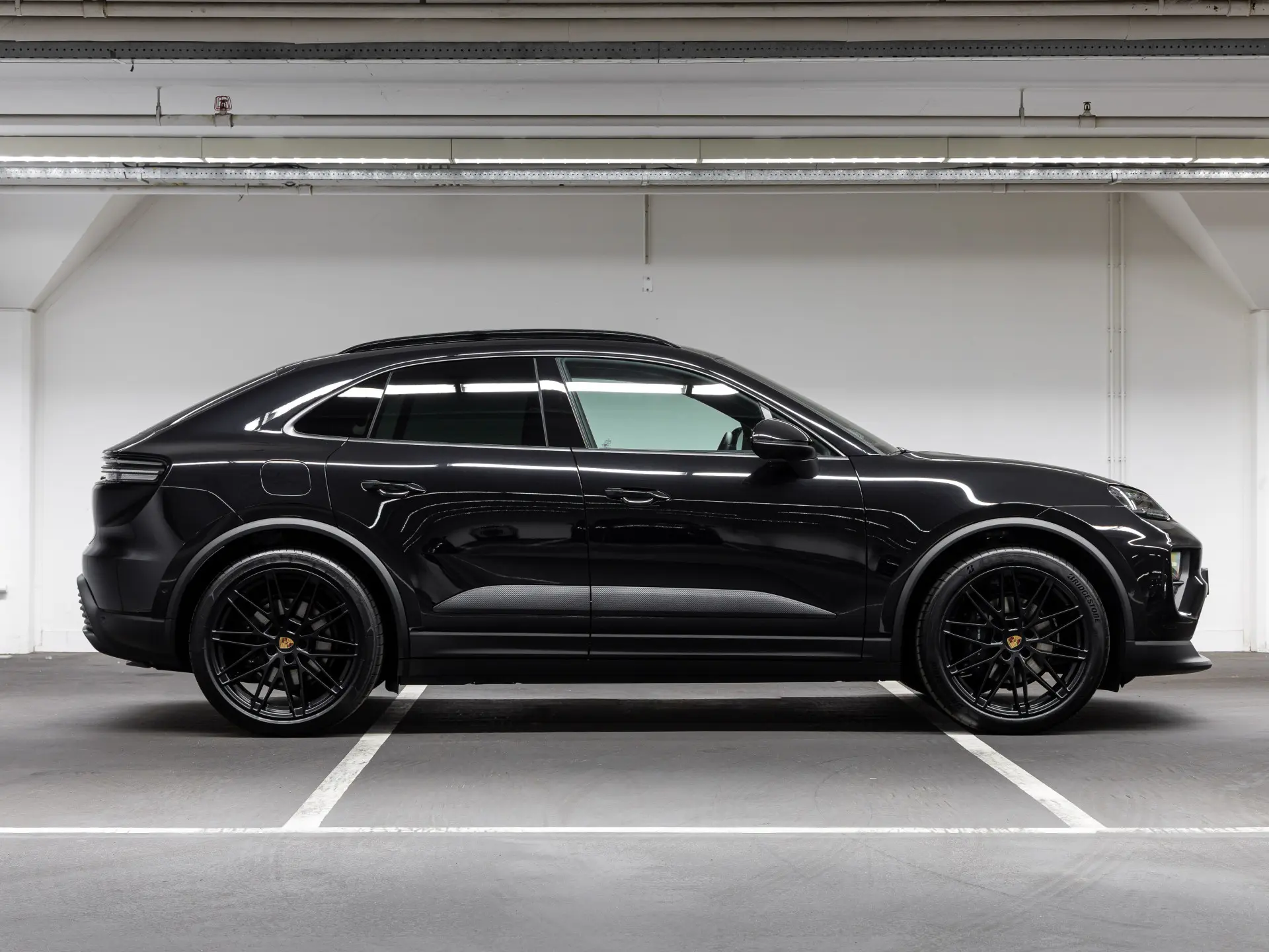 Macan 4