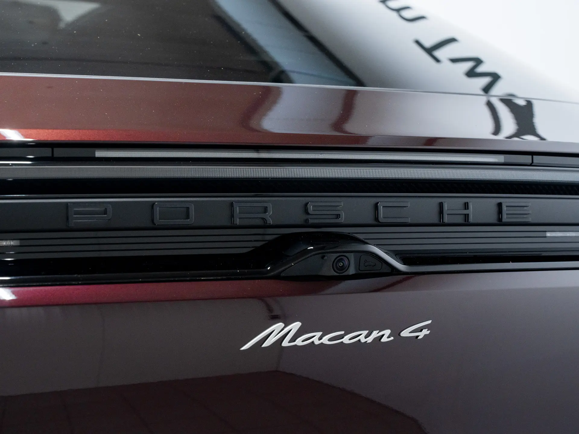 Macan 4
