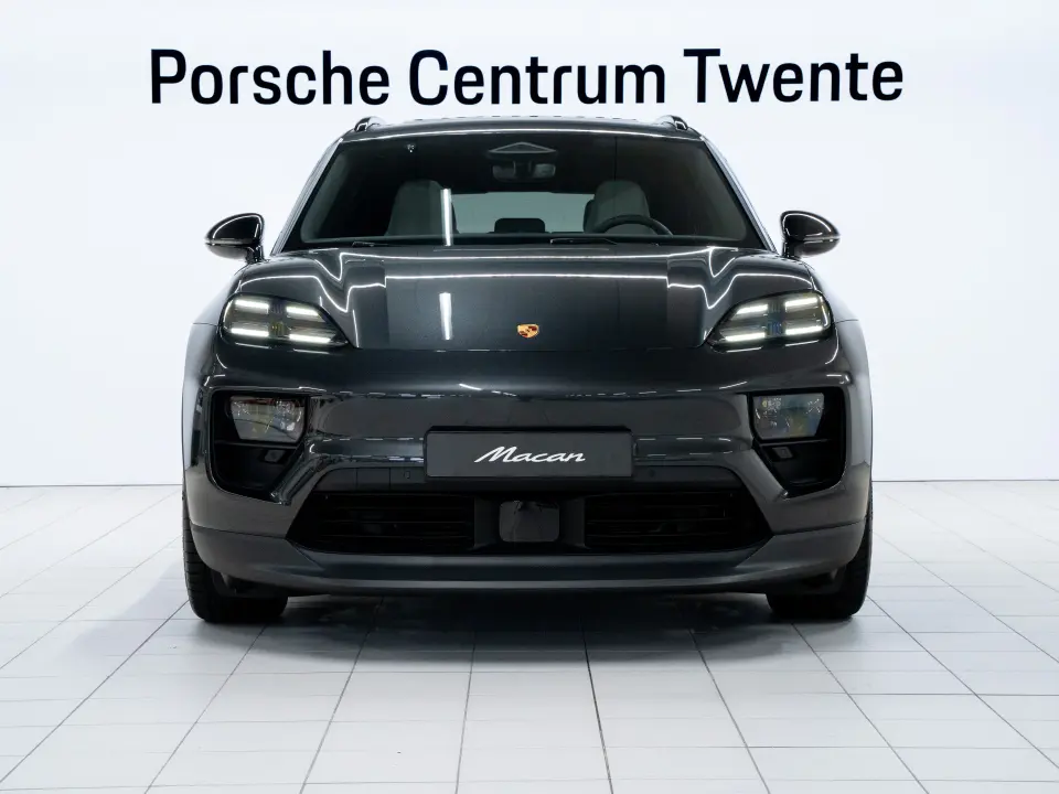 Porsche Macan 4