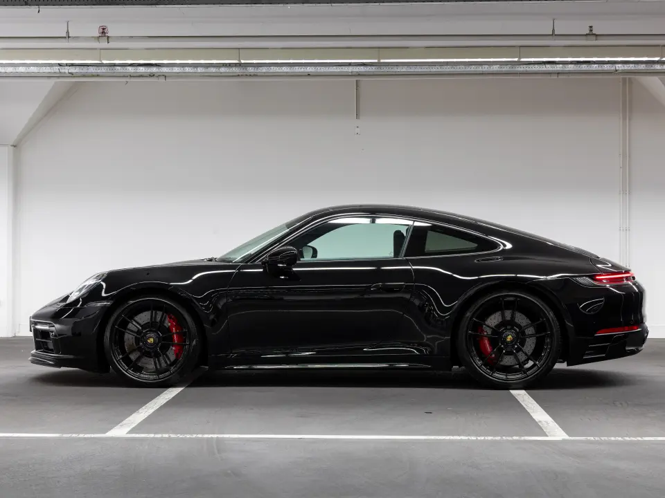 911 Carrera 4 GTS