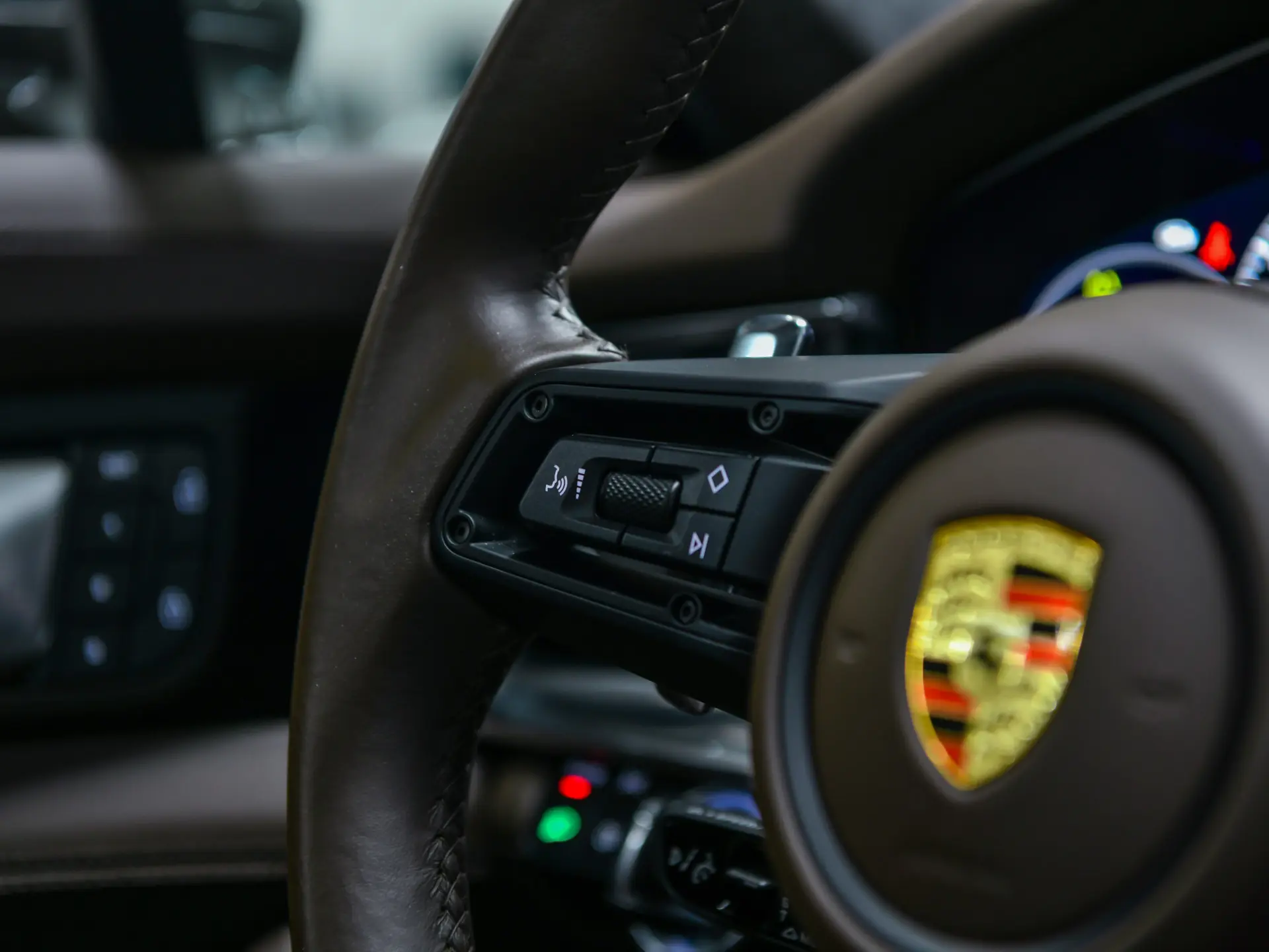 Panamera 4 E-Hybrid Sport Turismo Platinum Edition