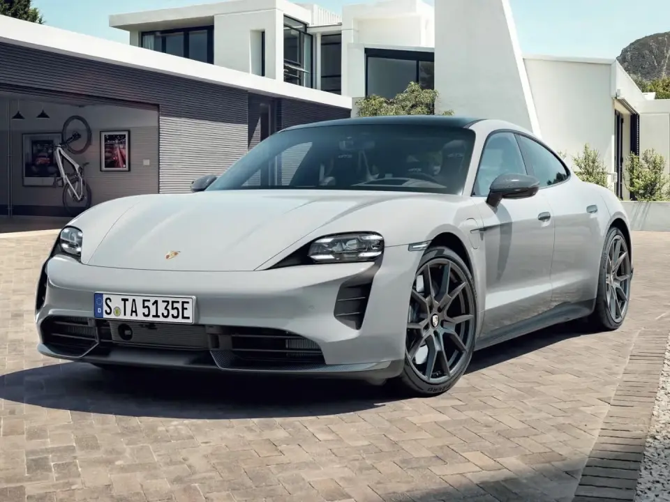 Porsche Taycan GTS