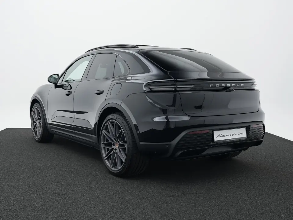 Porsche Macan 4