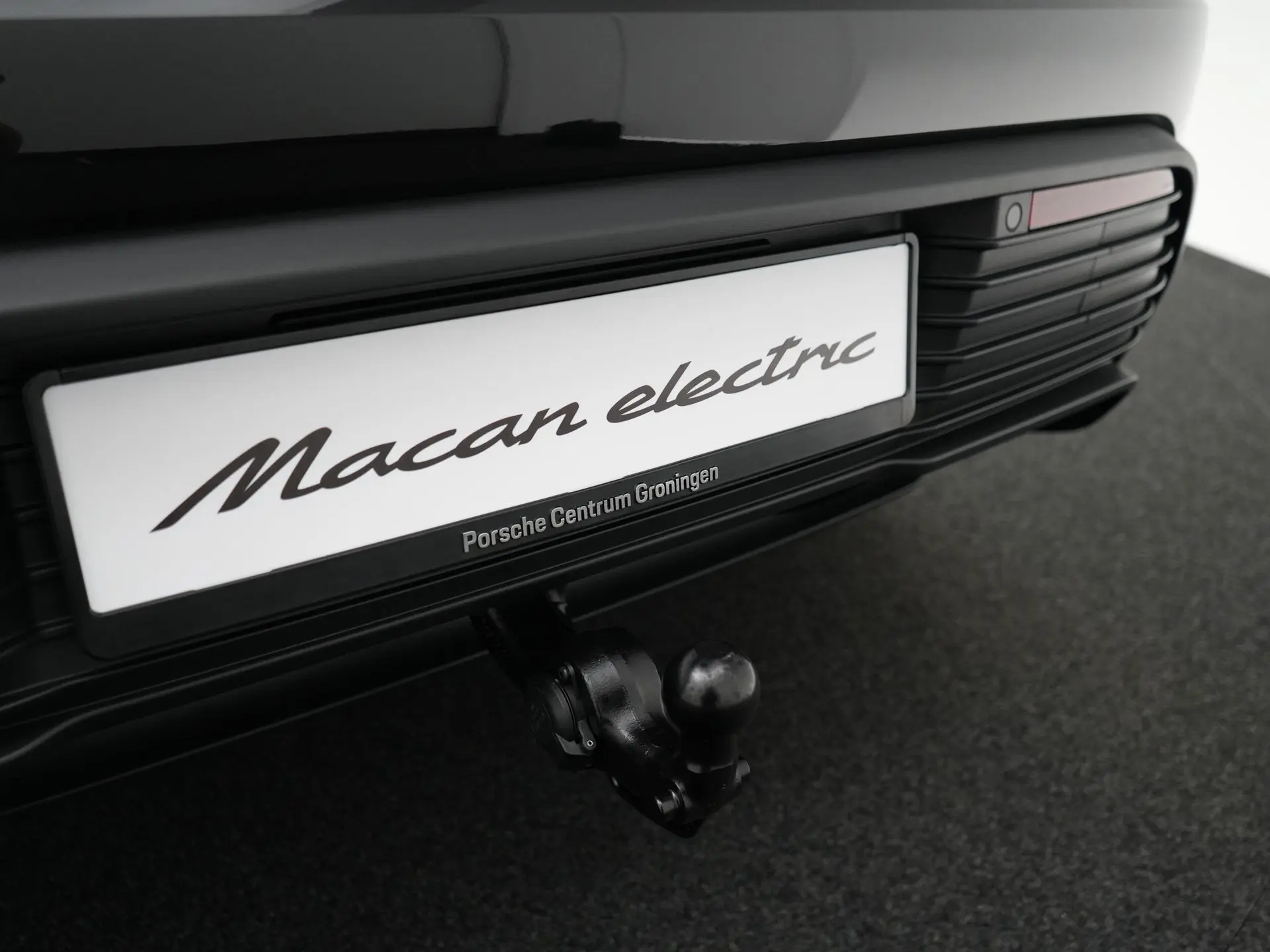 Macan 4