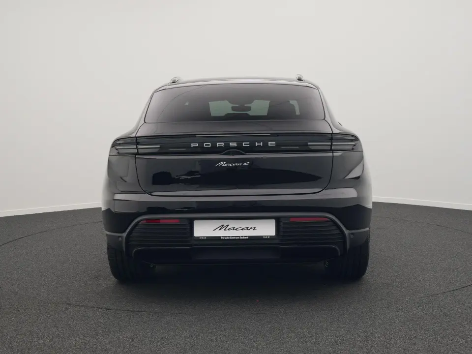 Macan 4