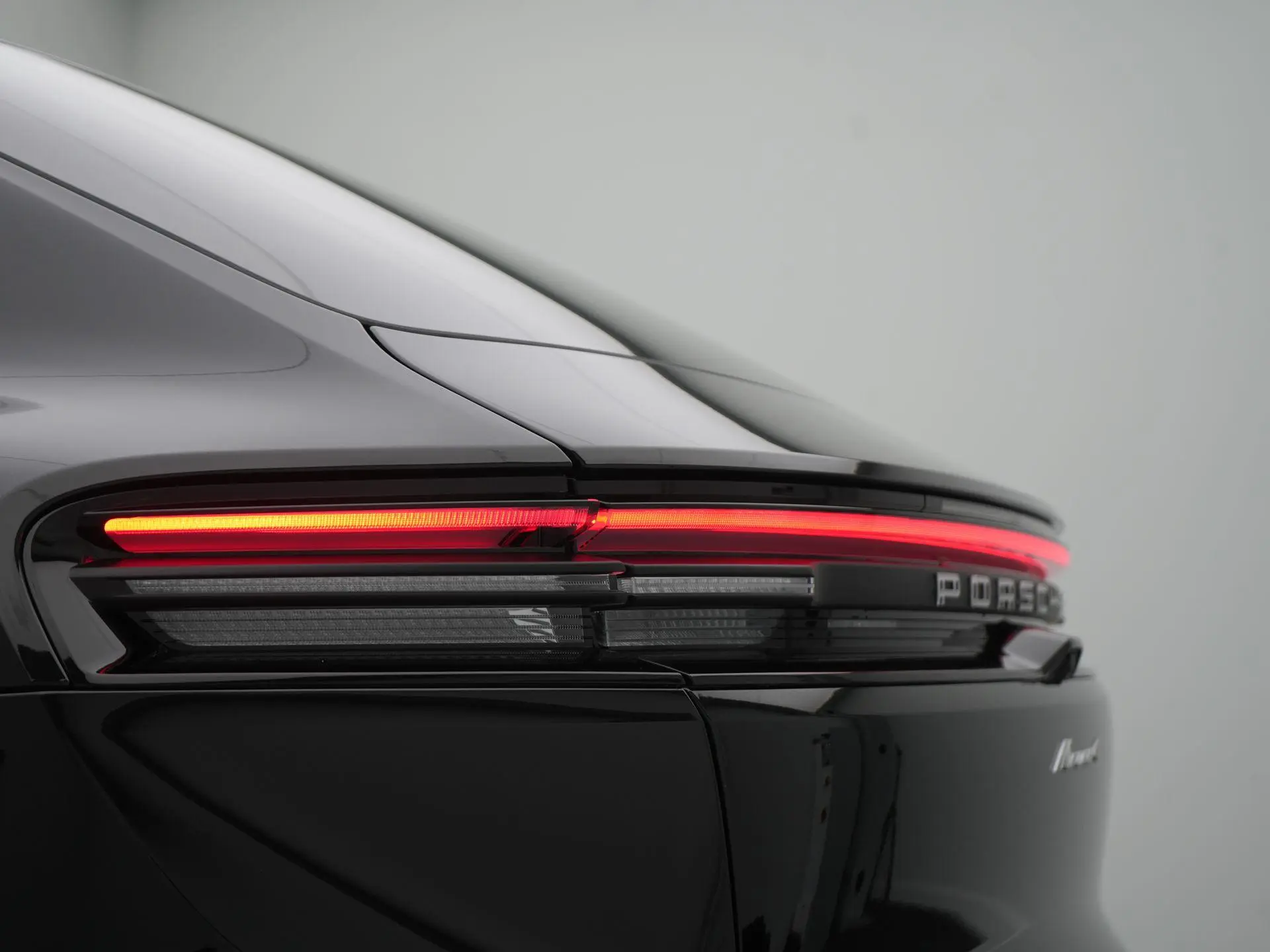 Macan 4