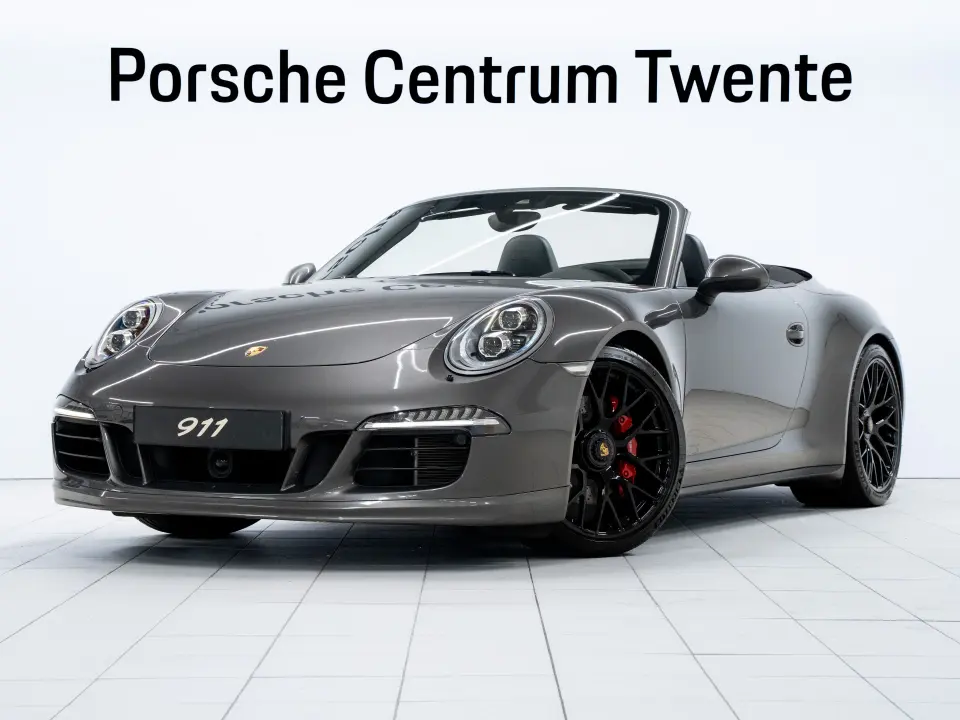 Porsche 911 Carrera 4 GTS Cabriolet