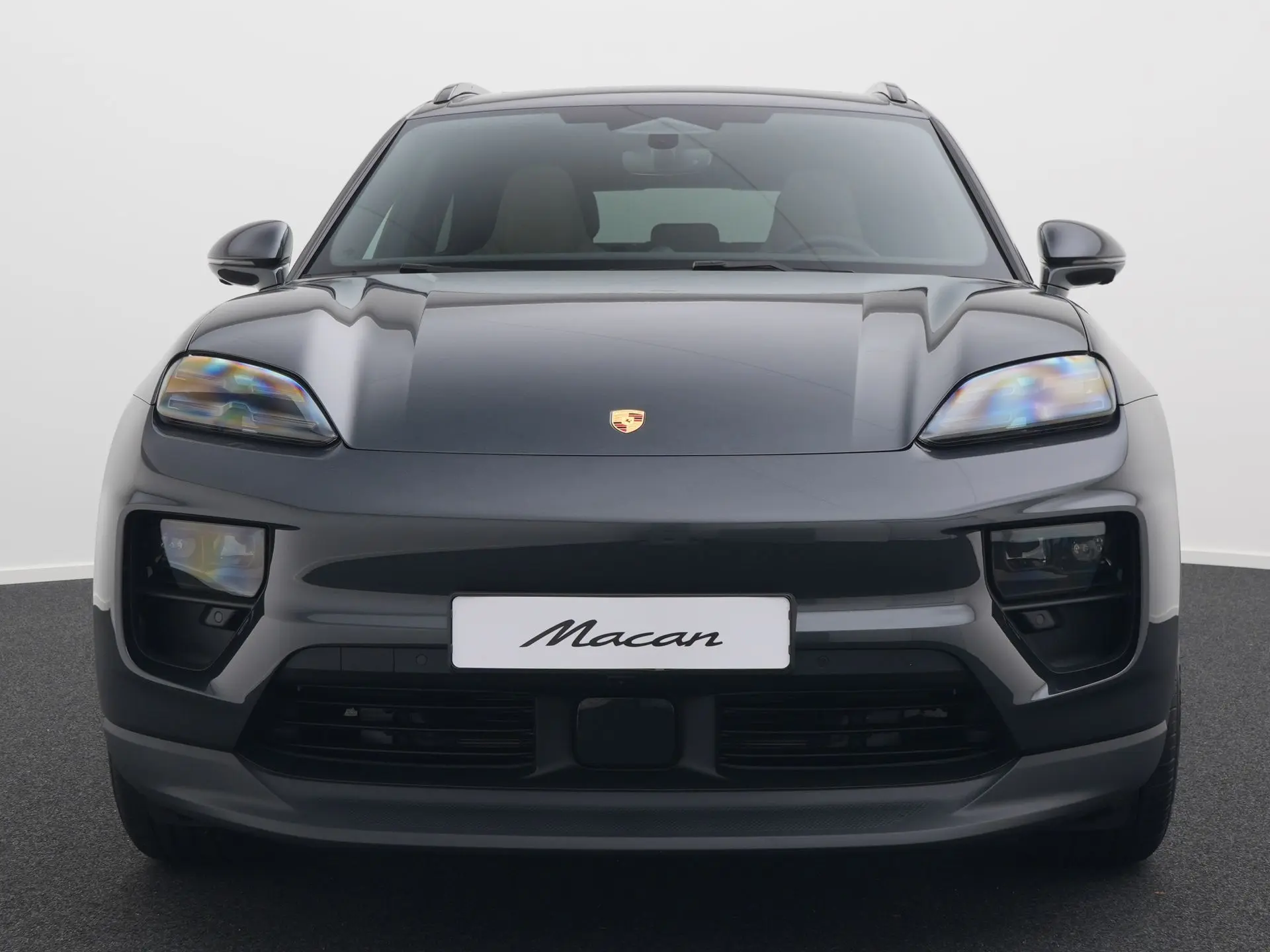 Macan 4