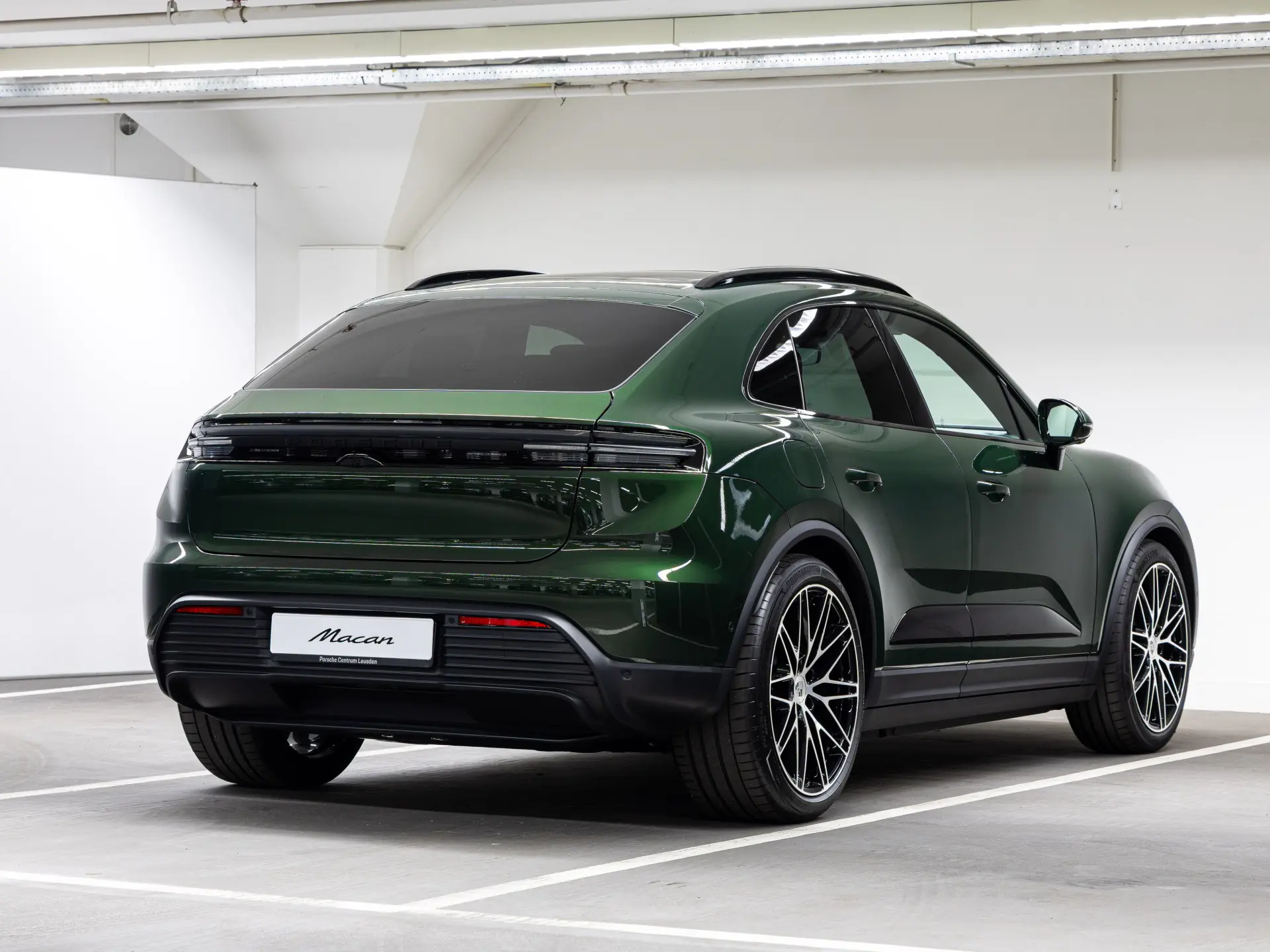 Macan 4