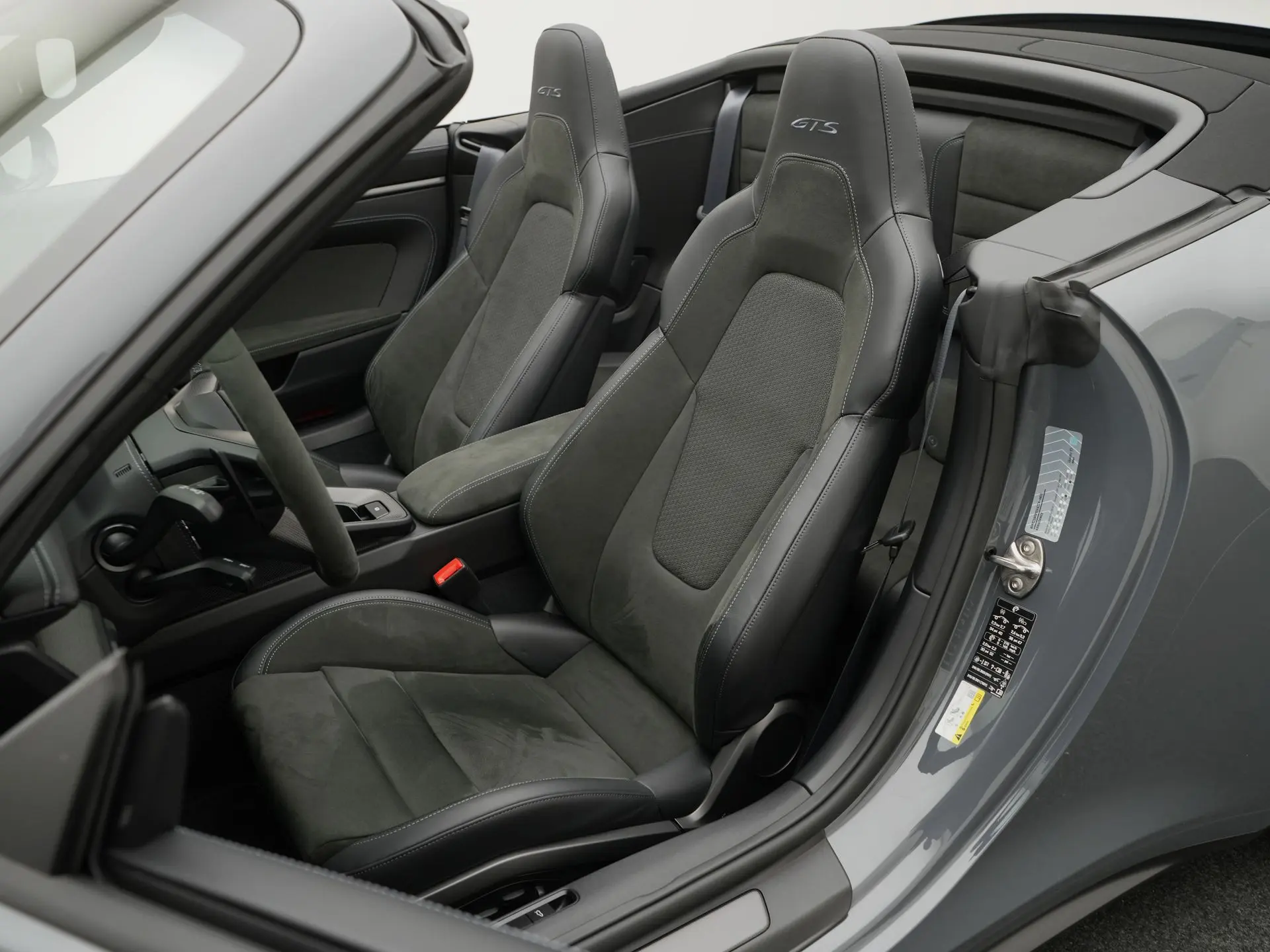 911 Carrera 4 GTS Cabriolet