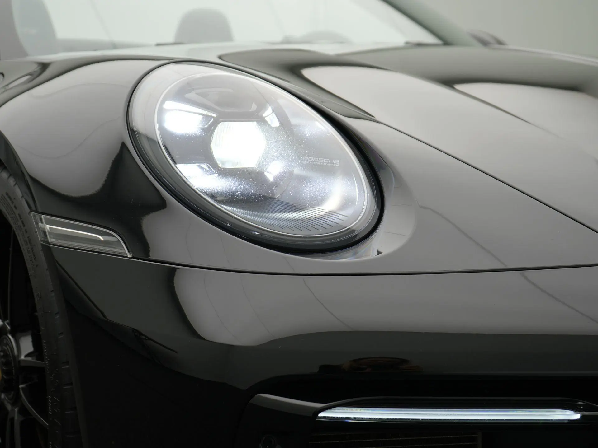 911 Cabrio Carrera 4 GTS Cabriolet