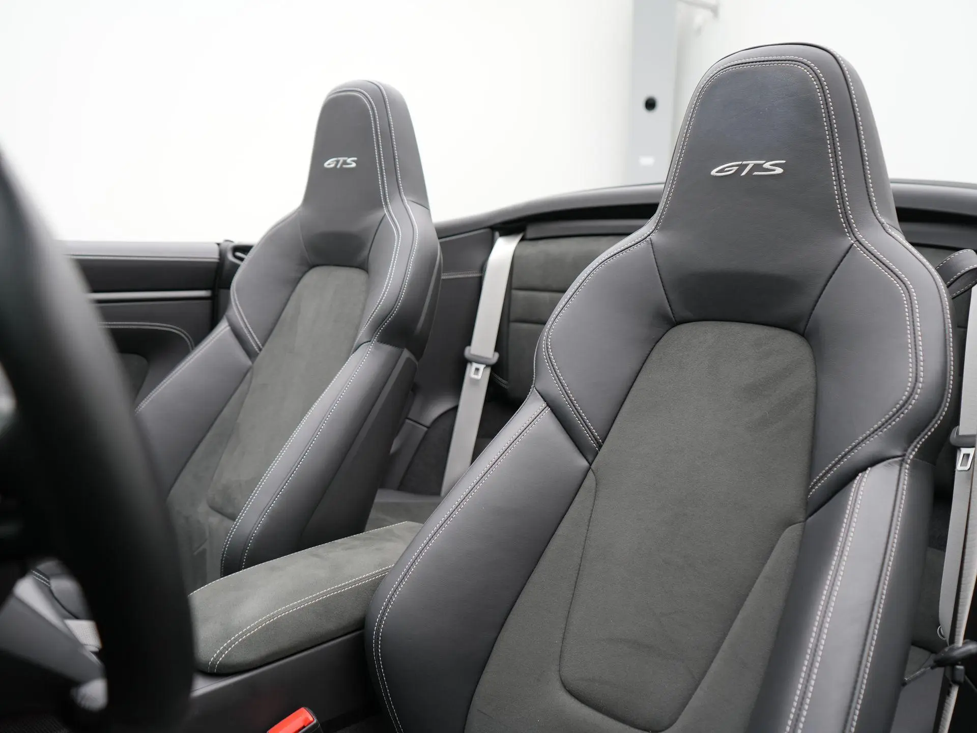 911 Cabrio Carrera 4 GTS Cabriolet