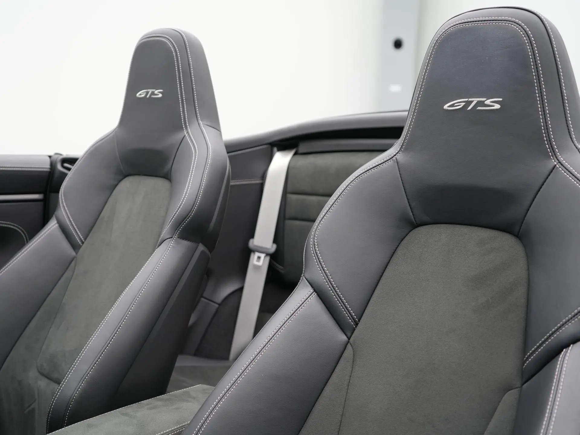 911 Cabrio Carrera 4 GTS Cabriolet