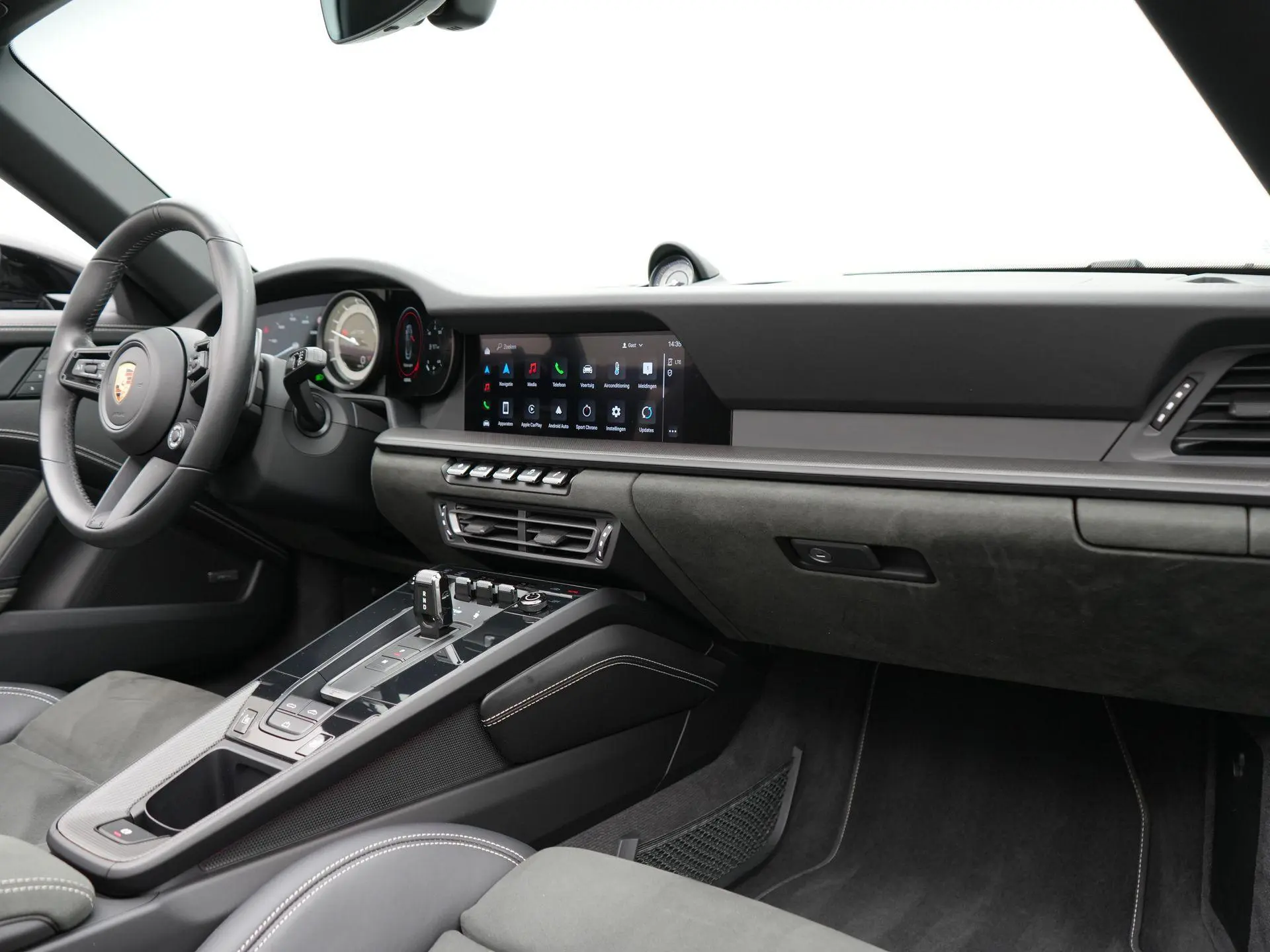 911 Cabrio Carrera 4 GTS Cabriolet