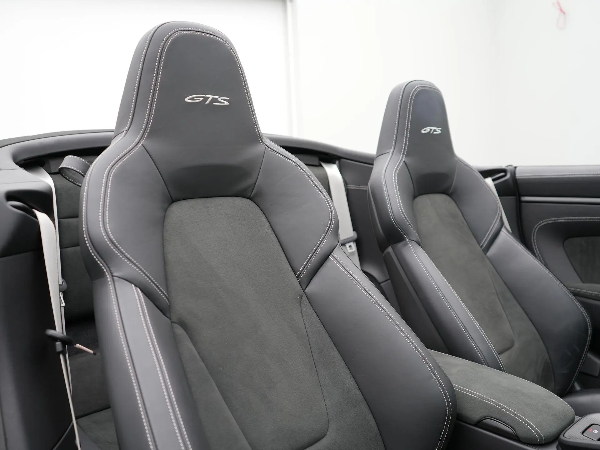 911 Cabrio Carrera 4 GTS Cabriolet