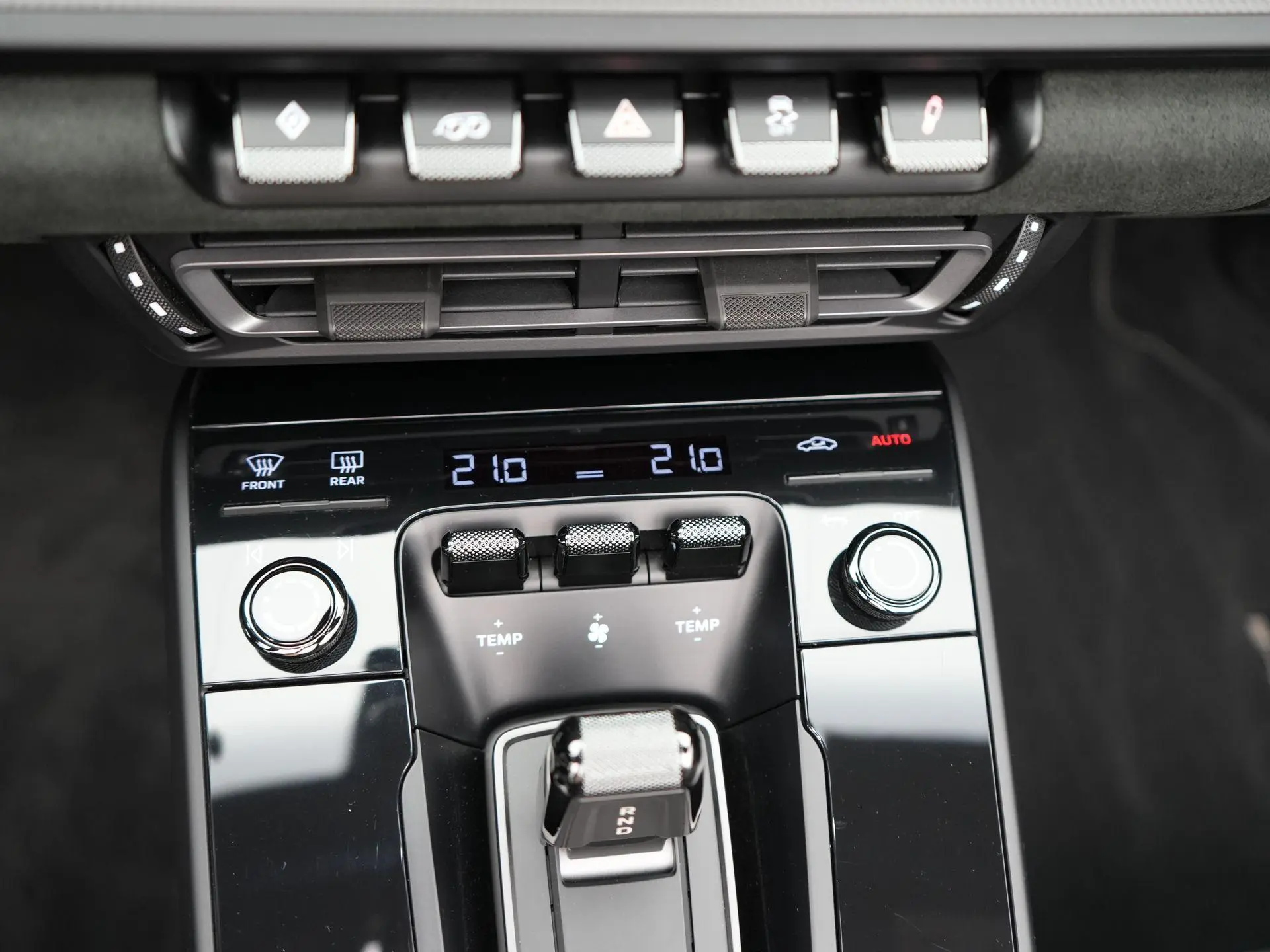 911 Cabrio Carrera 4 GTS Cabriolet