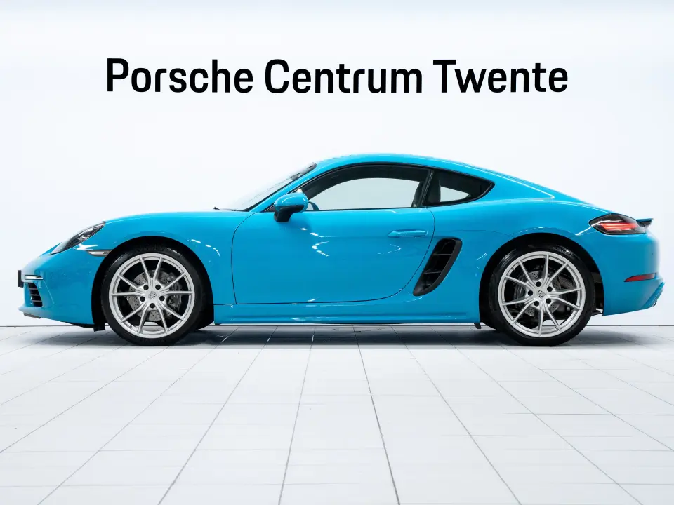 718 Cayman